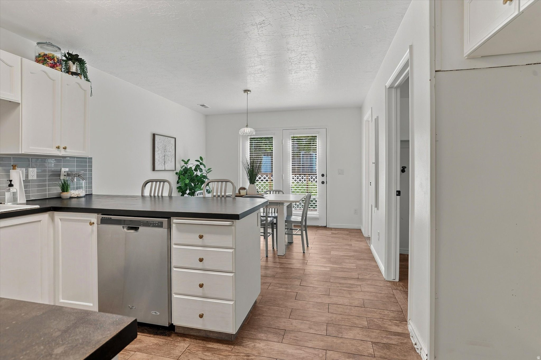 SUNBROOK - Residential