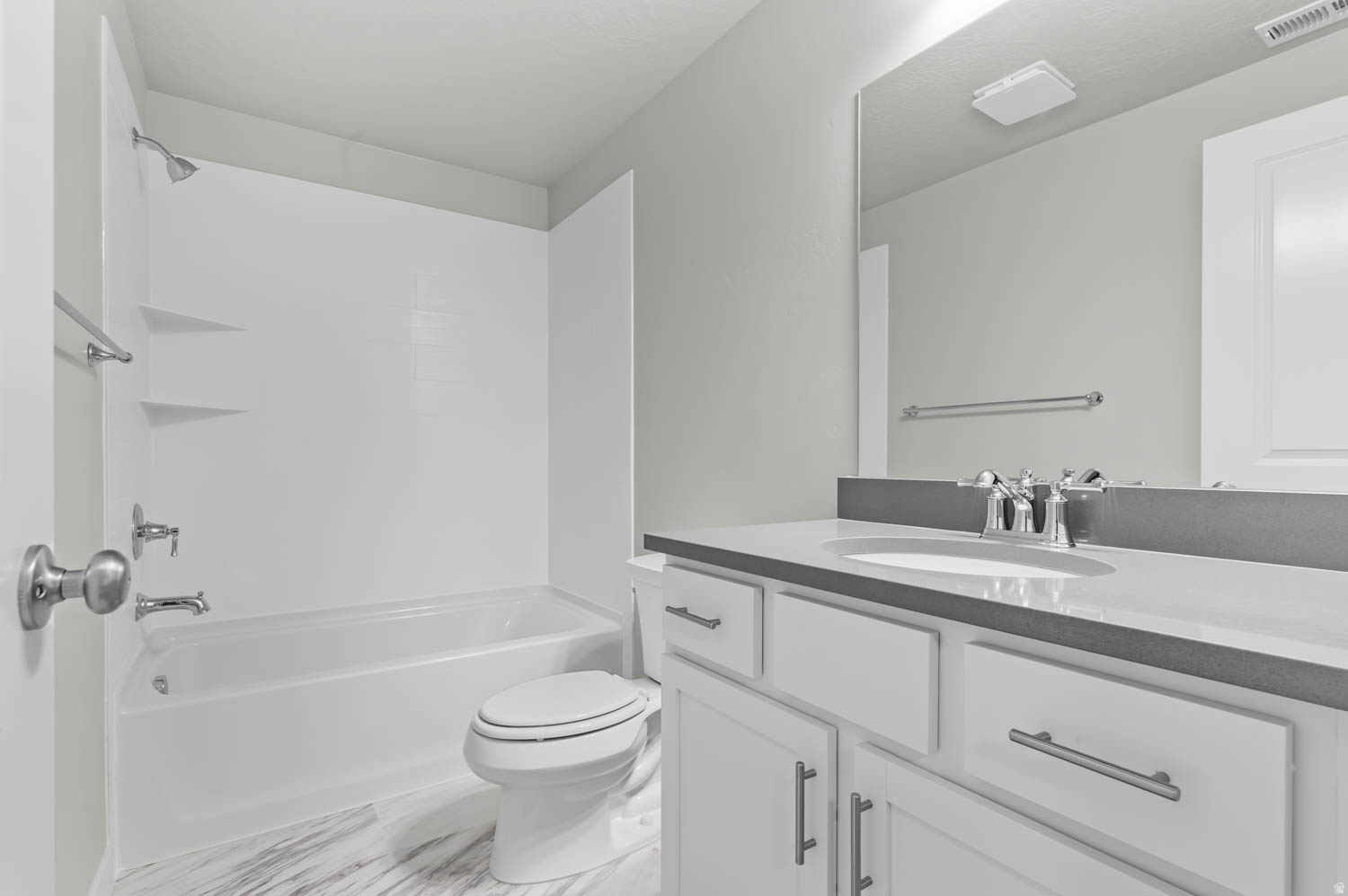 MAHOGANY RIDGE TOWNS 204 - Residential