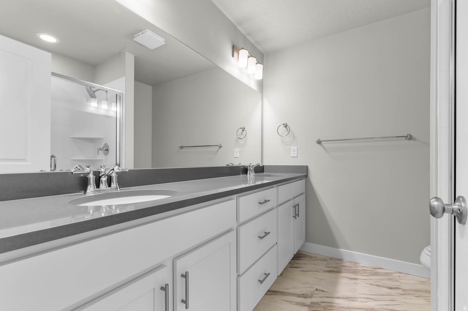 MAHOGANY RIDGE TOWNS 204 - Residential