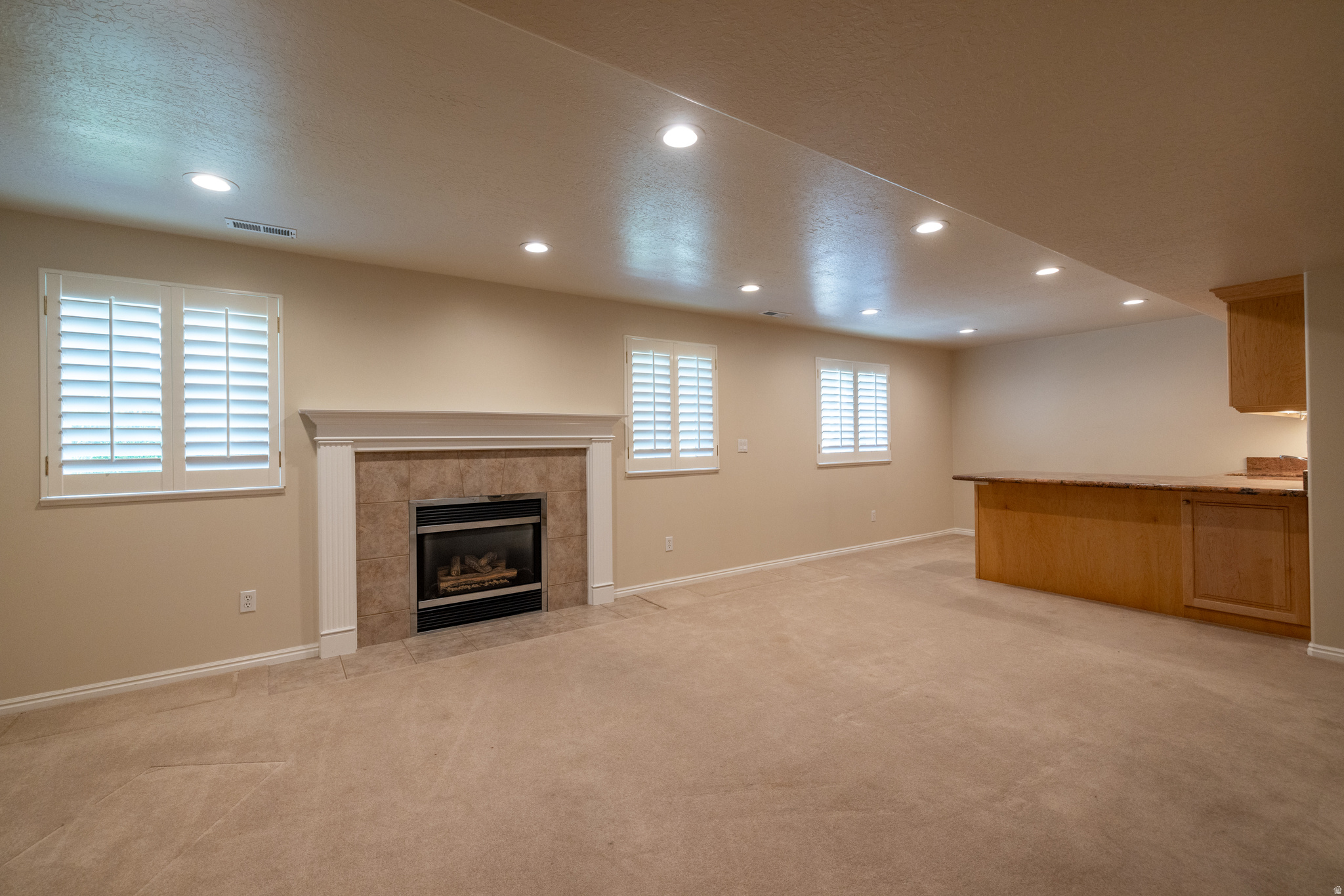 COUNTRY SPRINGS CONDOMINIUMS PHASE 10 - Residential