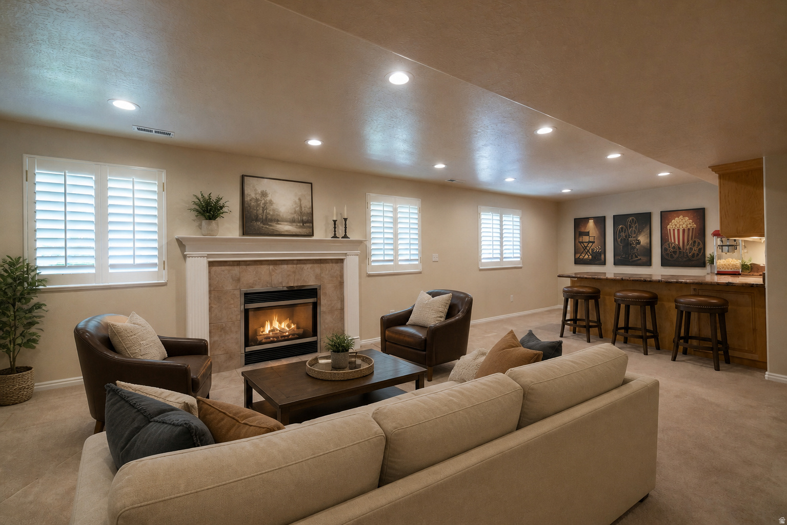COUNTRY SPRINGS CONDOMINIUMS PHASE 10 - Residential