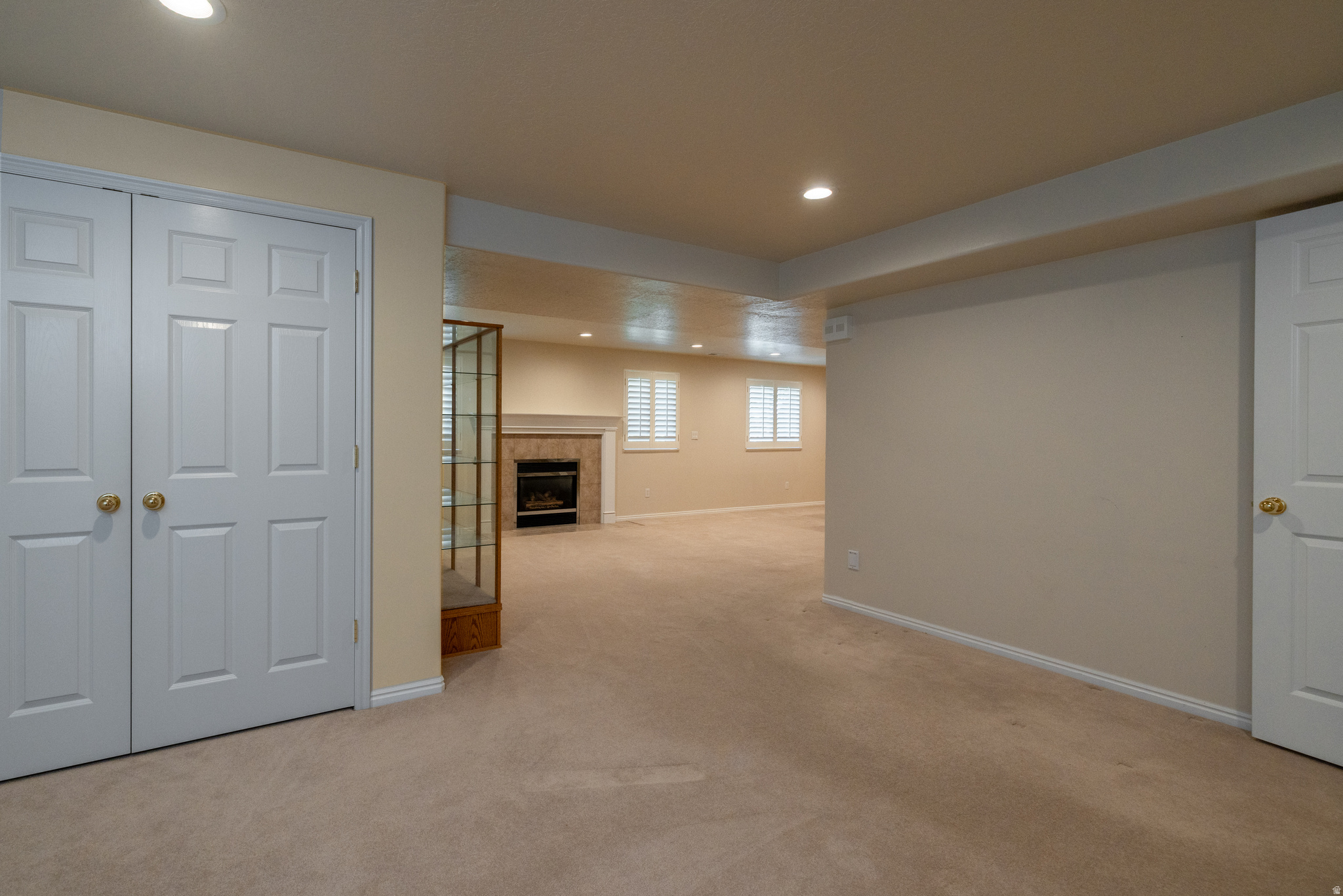 COUNTRY SPRINGS CONDOMINIUMS PHASE 10 - Residential