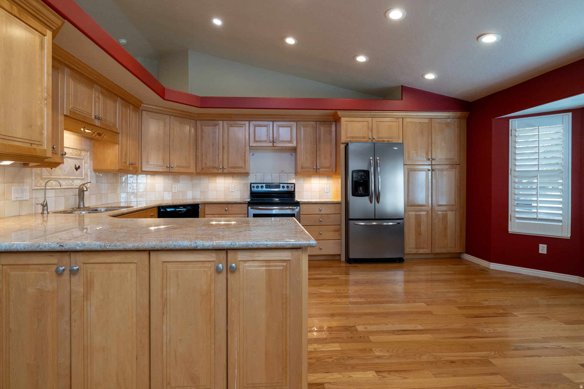 COUNTRY SPRINGS CONDOMINIUMS PHASE 10 - Residential