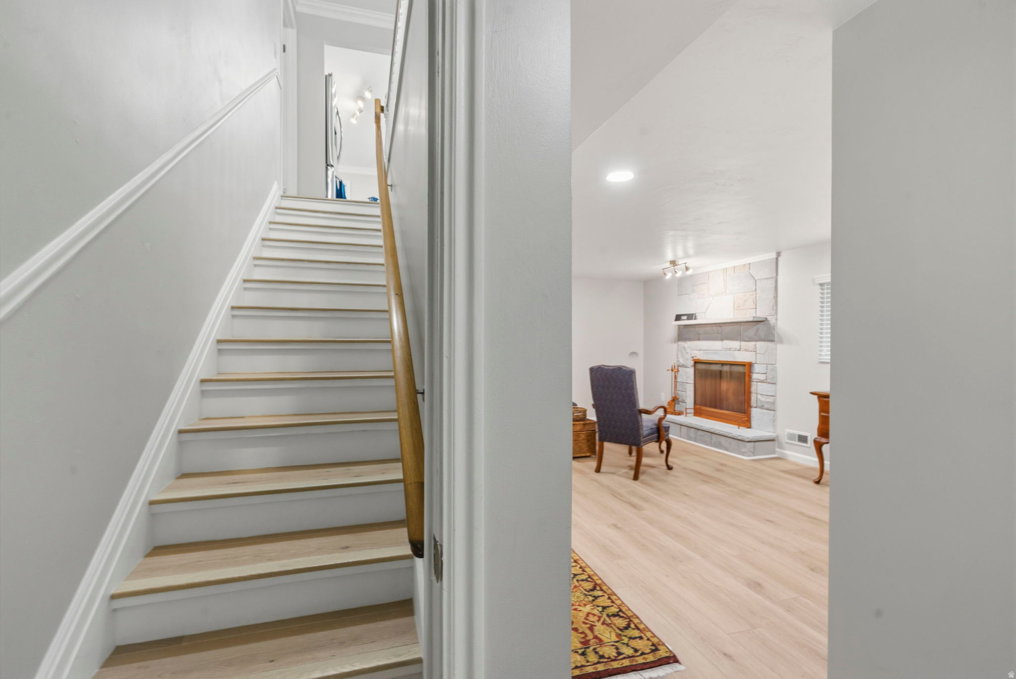 TIDEWATER VILLAGE CONDOMINIUMS - Residential