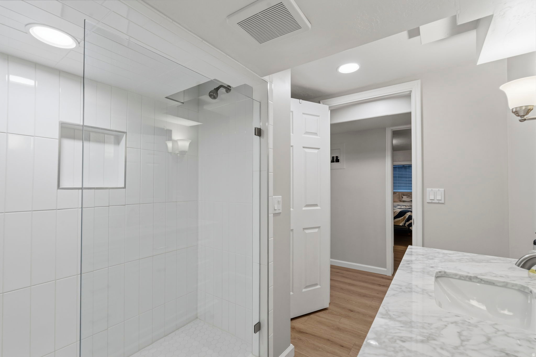 TIDEWATER VILLAGE CONDOMINIUMS - Residential