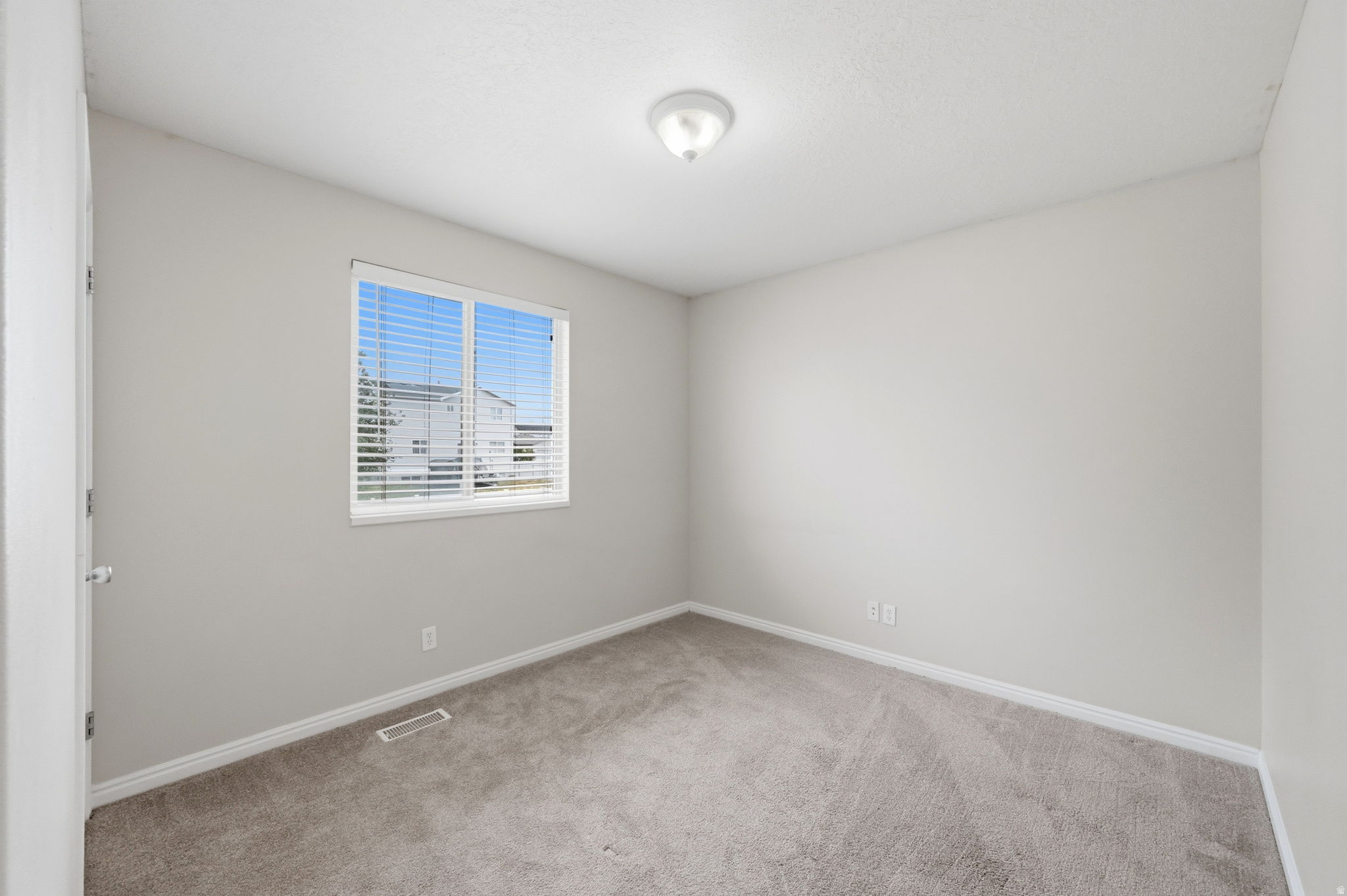 ENSIGN MEADOWS - Residential Lease