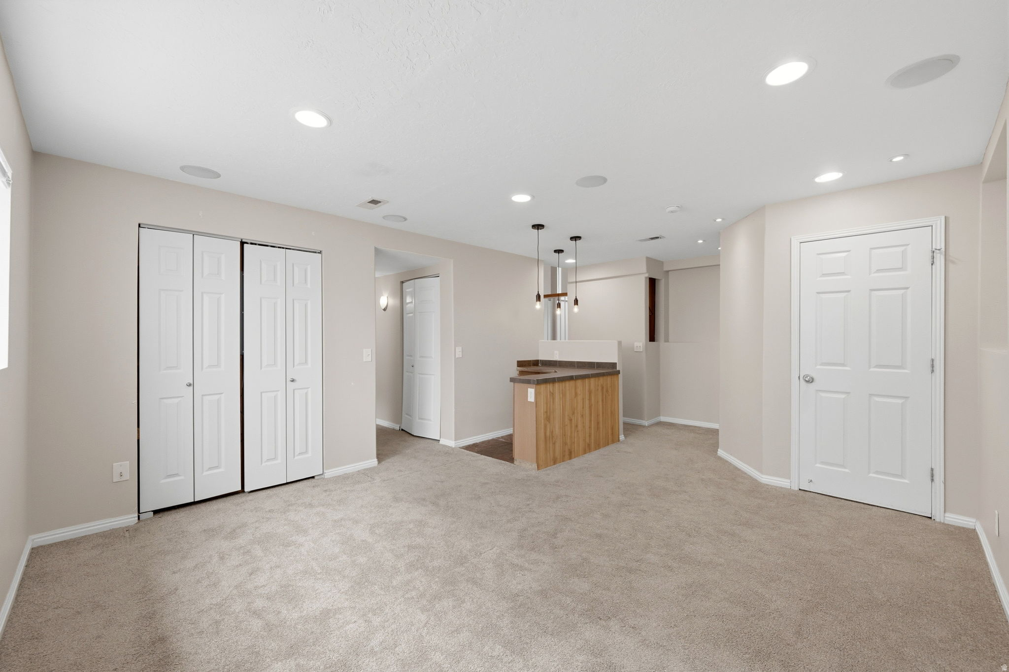 ENSIGN MEADOWS - Residential Lease