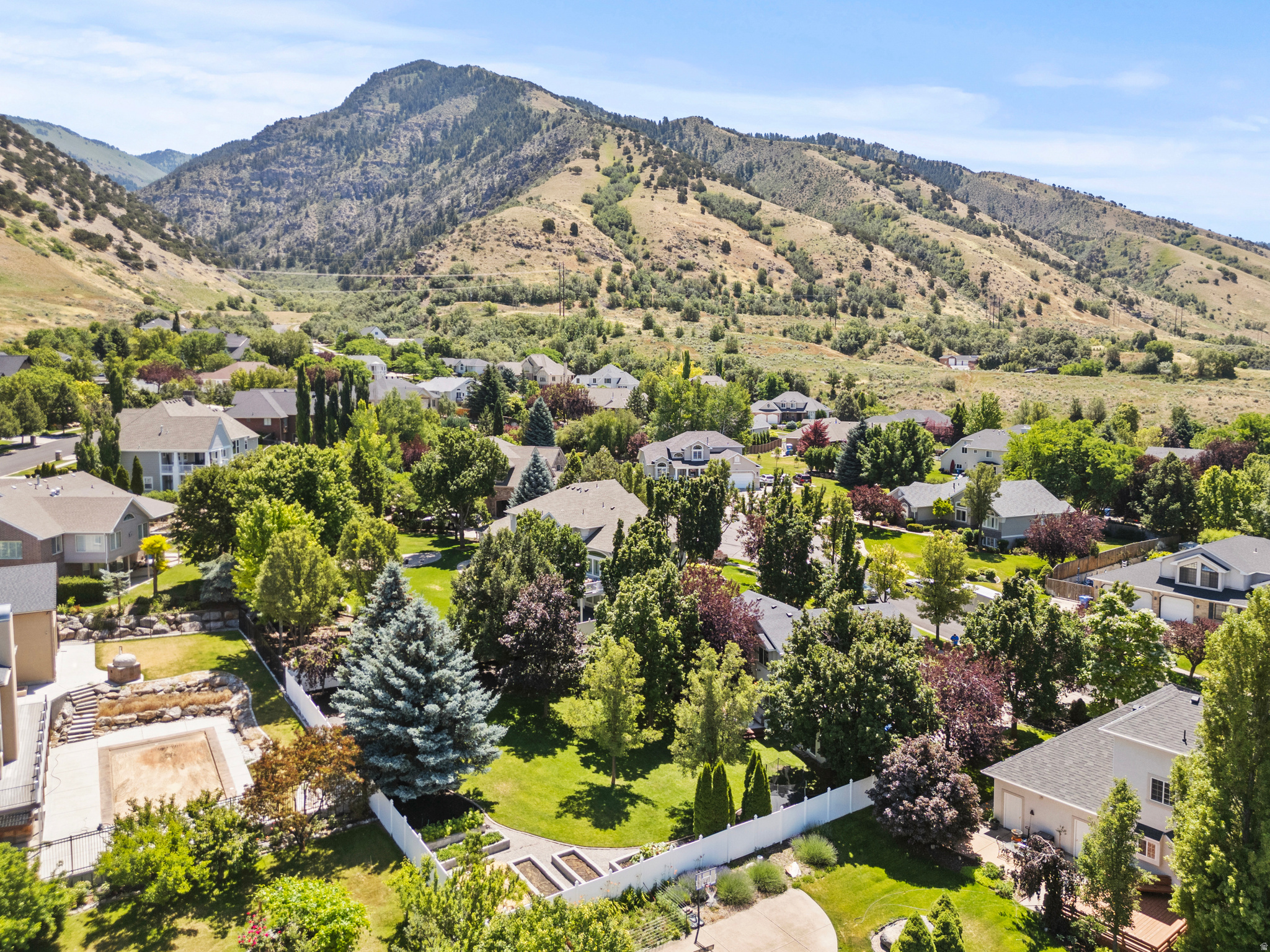 QUAILBLUFF HEIGHTS - Residential