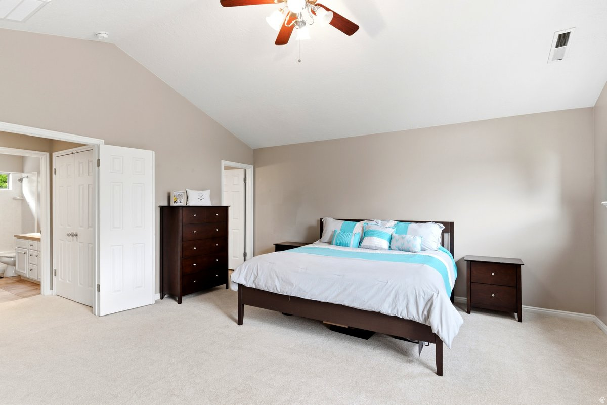SPRING HOLLOW - Residential