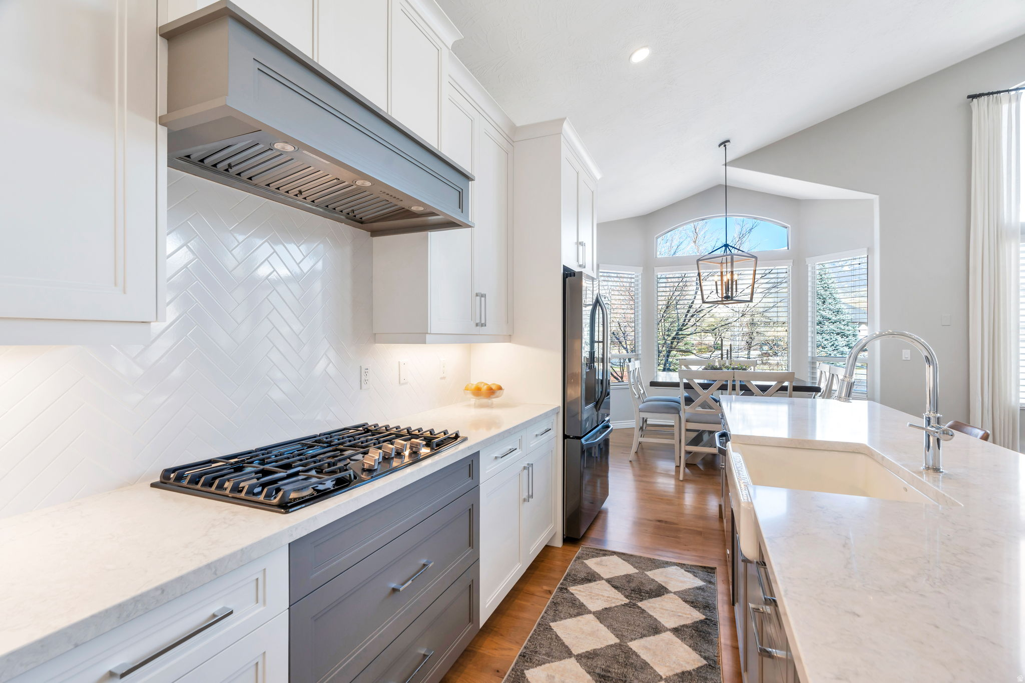 BEACON HILL - Residential