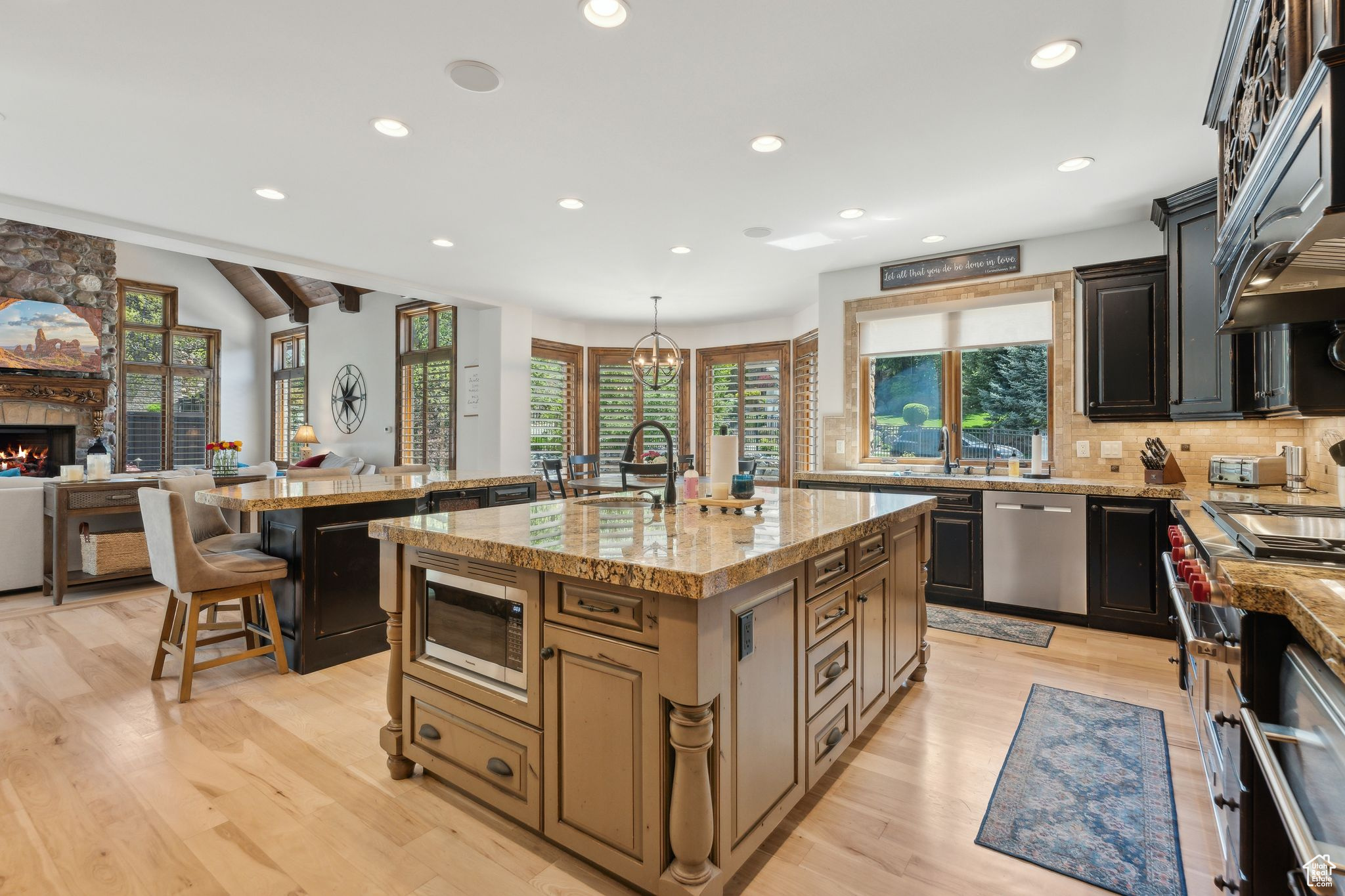 PEPPERWOOD - Residential