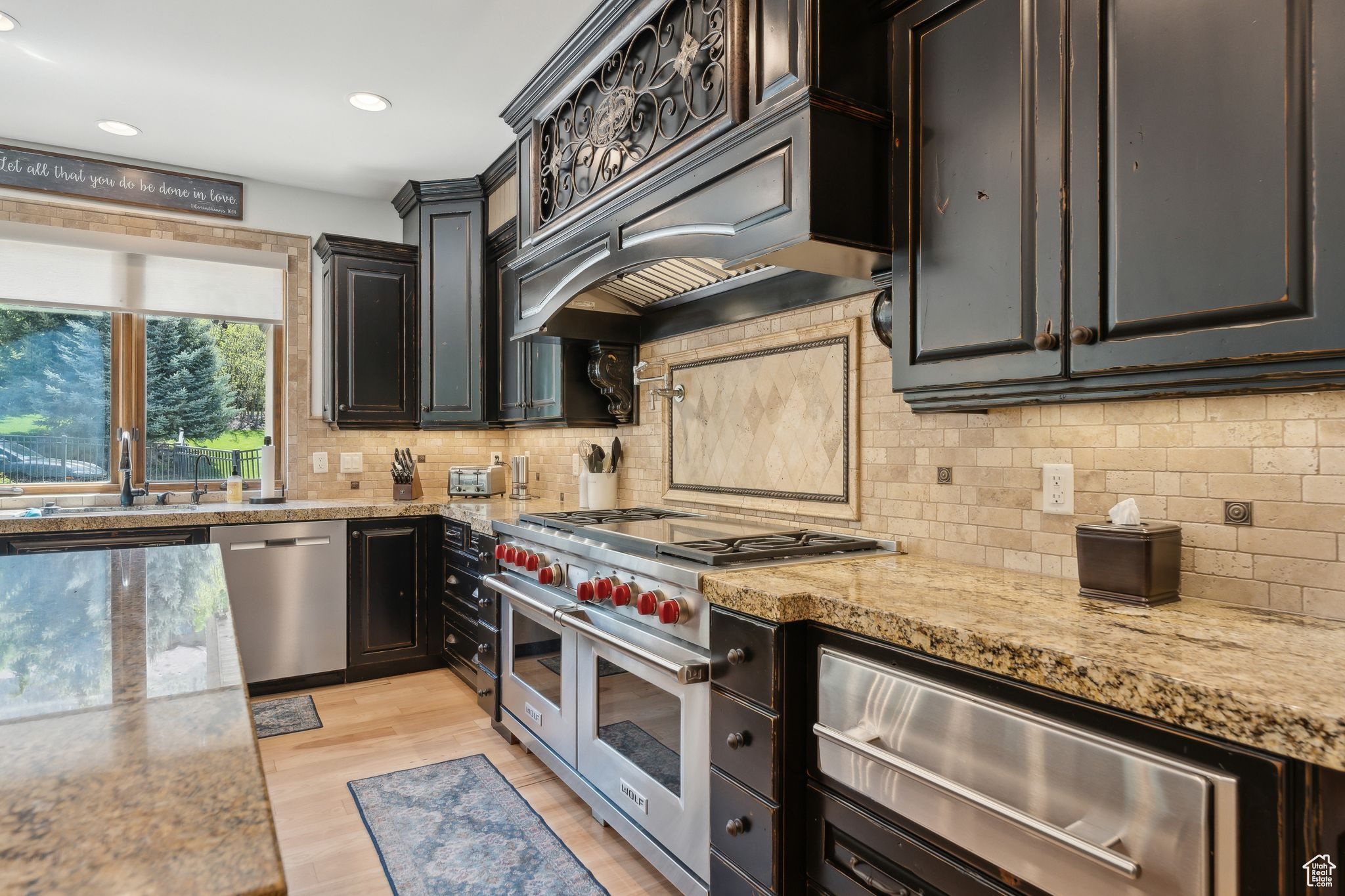 PEPPERWOOD - Residential