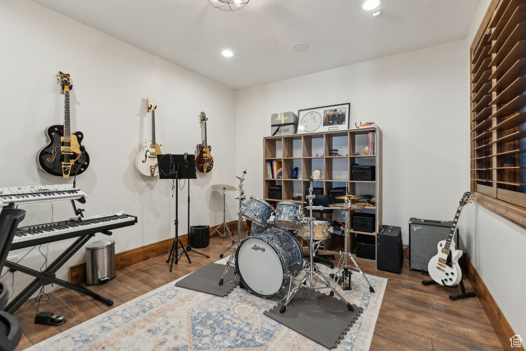 PEPPERWOOD - Residential