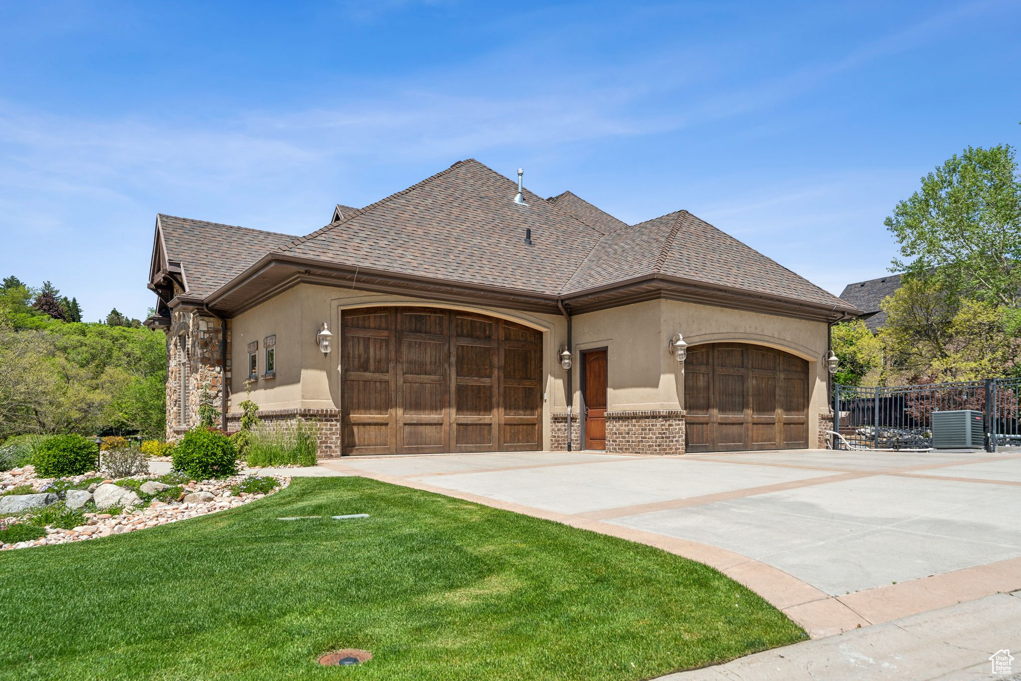 PEPPERWOOD - Residential