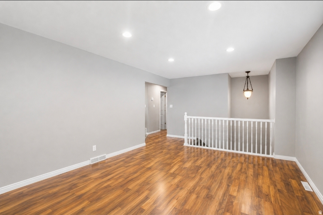ROSS - Residential