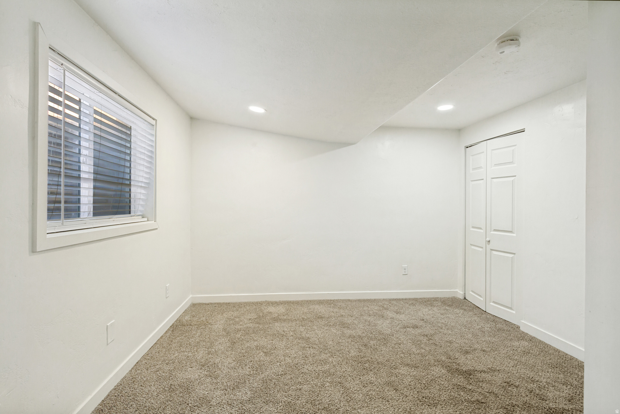 MEADOW HEIGHTS #11 - Residential