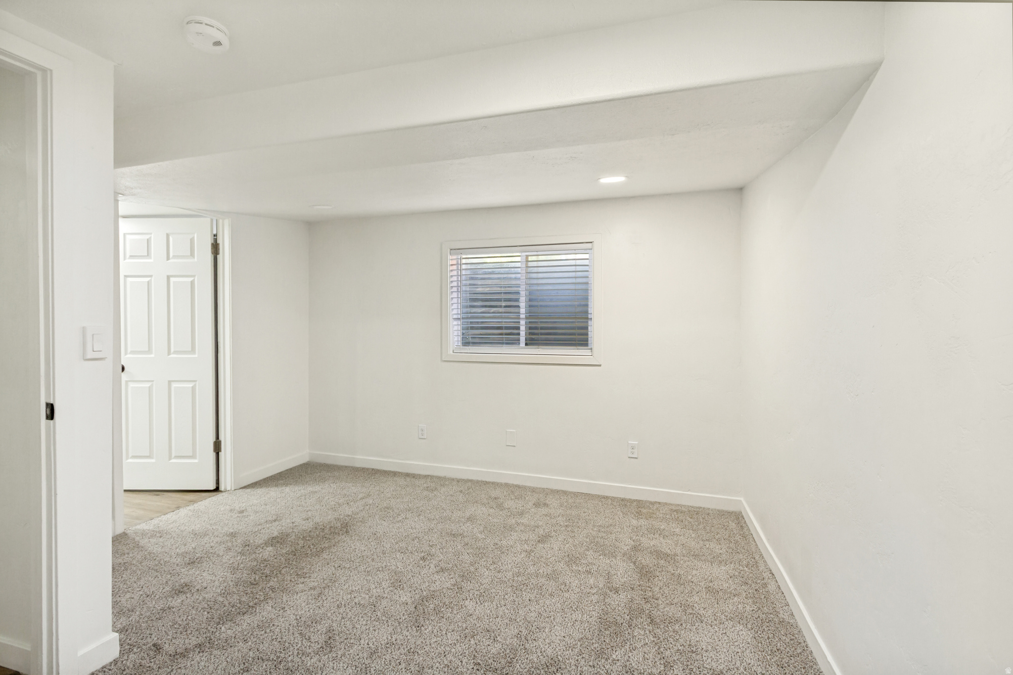 MEADOW HEIGHTS #11 - Residential