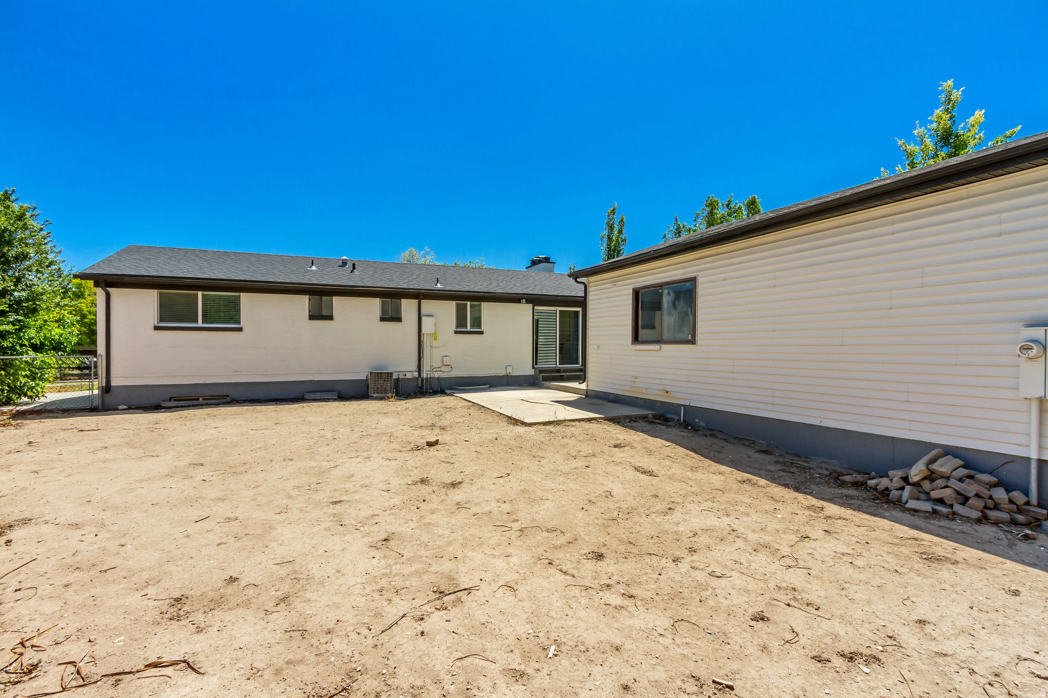 MEADOW HEIGHTS #11 - Residential