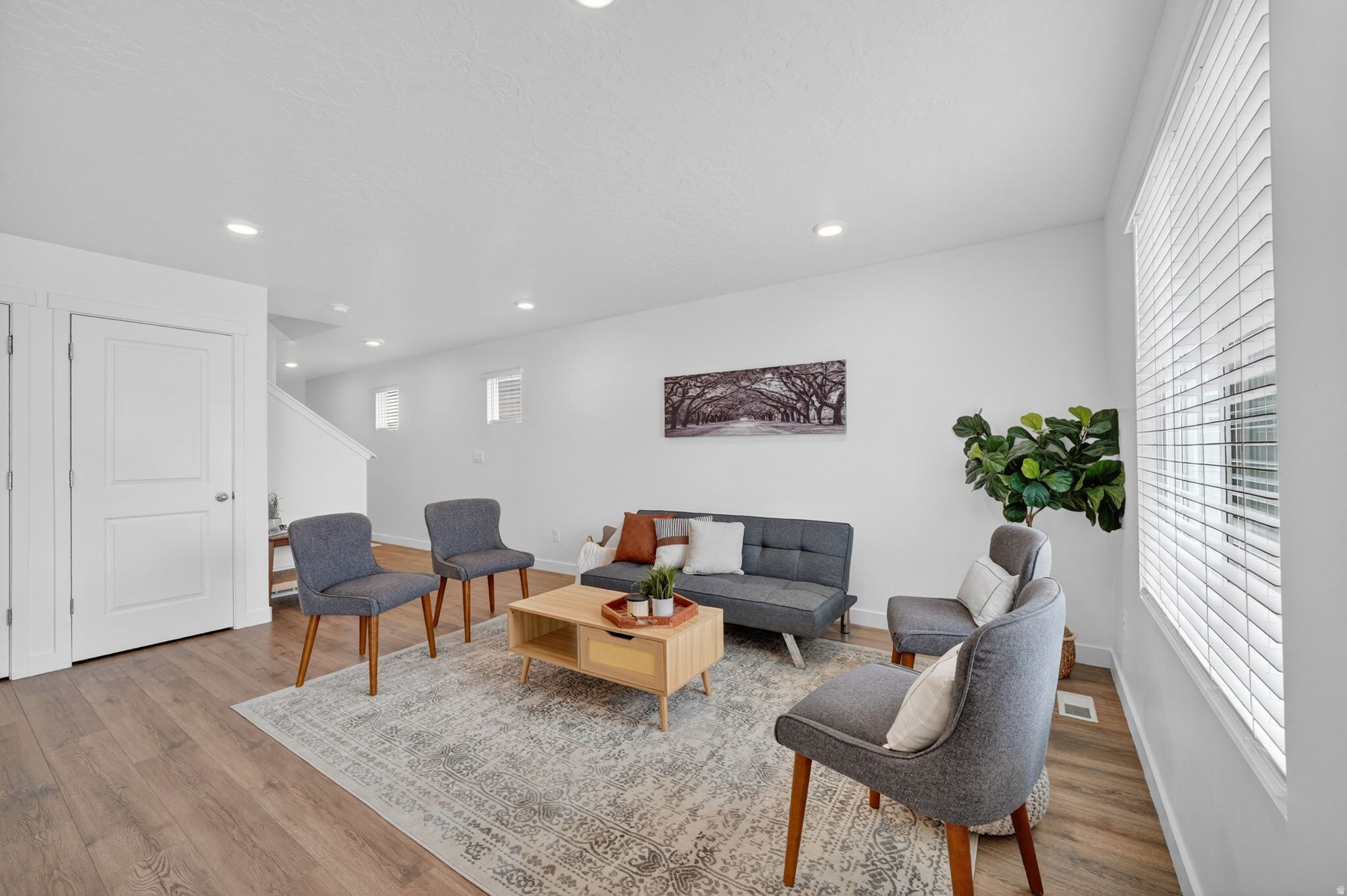 QUIET VALLEY - Residential