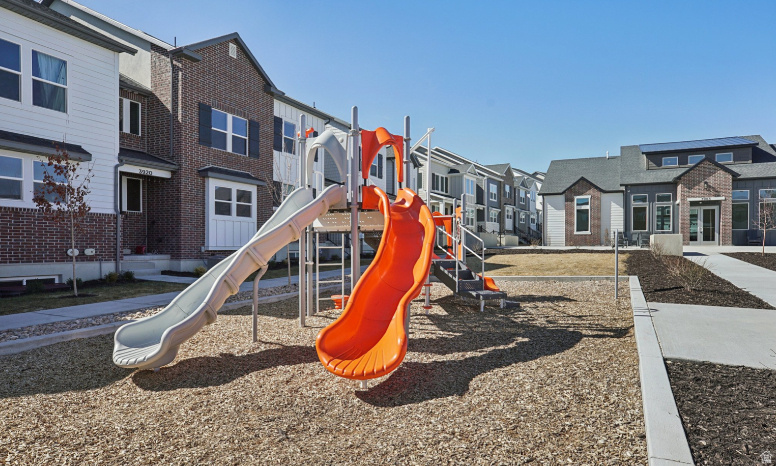 GARDNER POINT - Residential