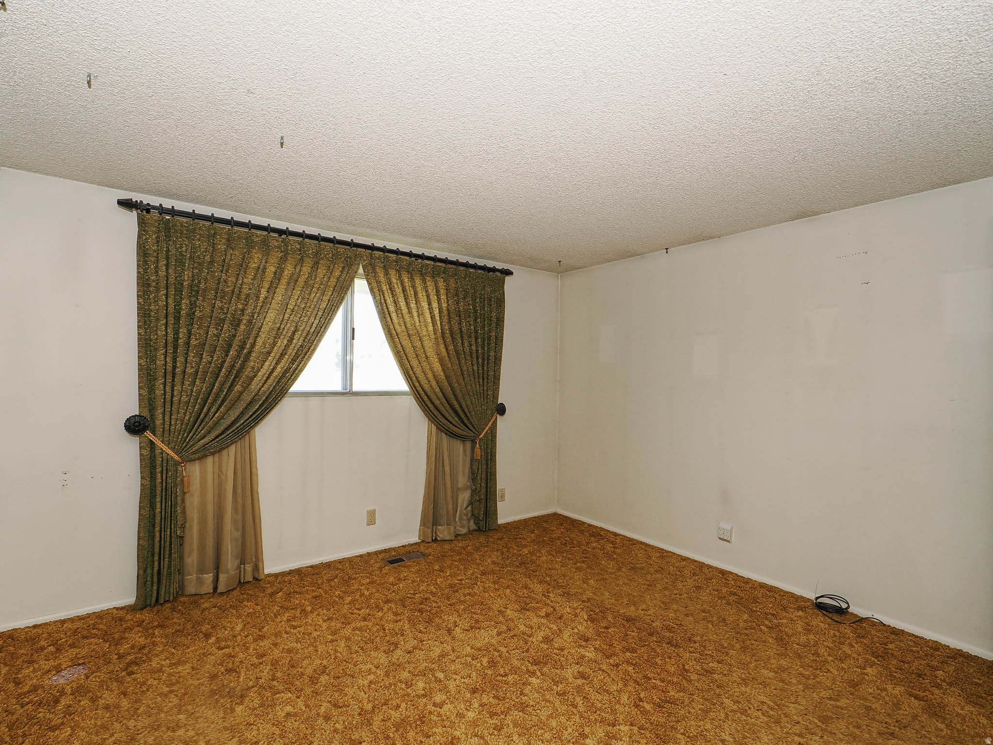 MEADOWS - Residential