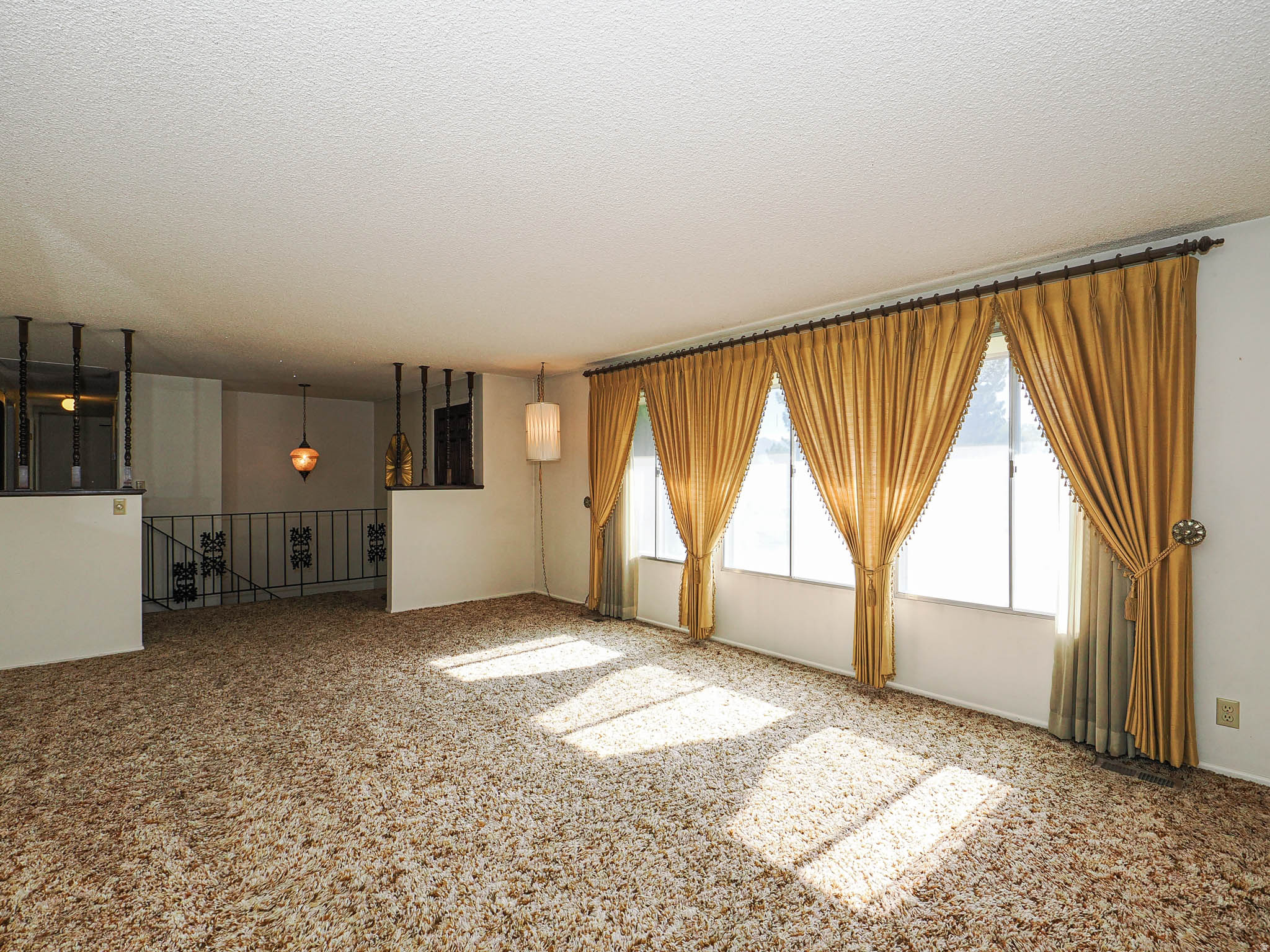 MEADOWS - Residential