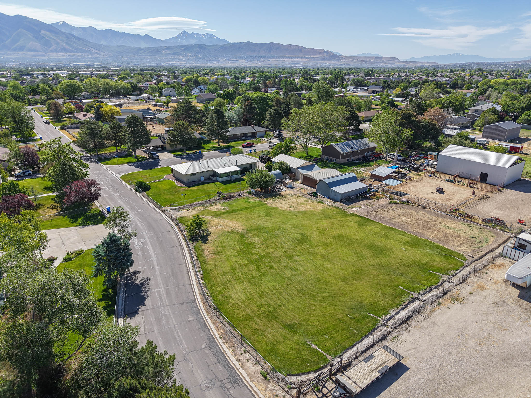 MEADOWS - Residential