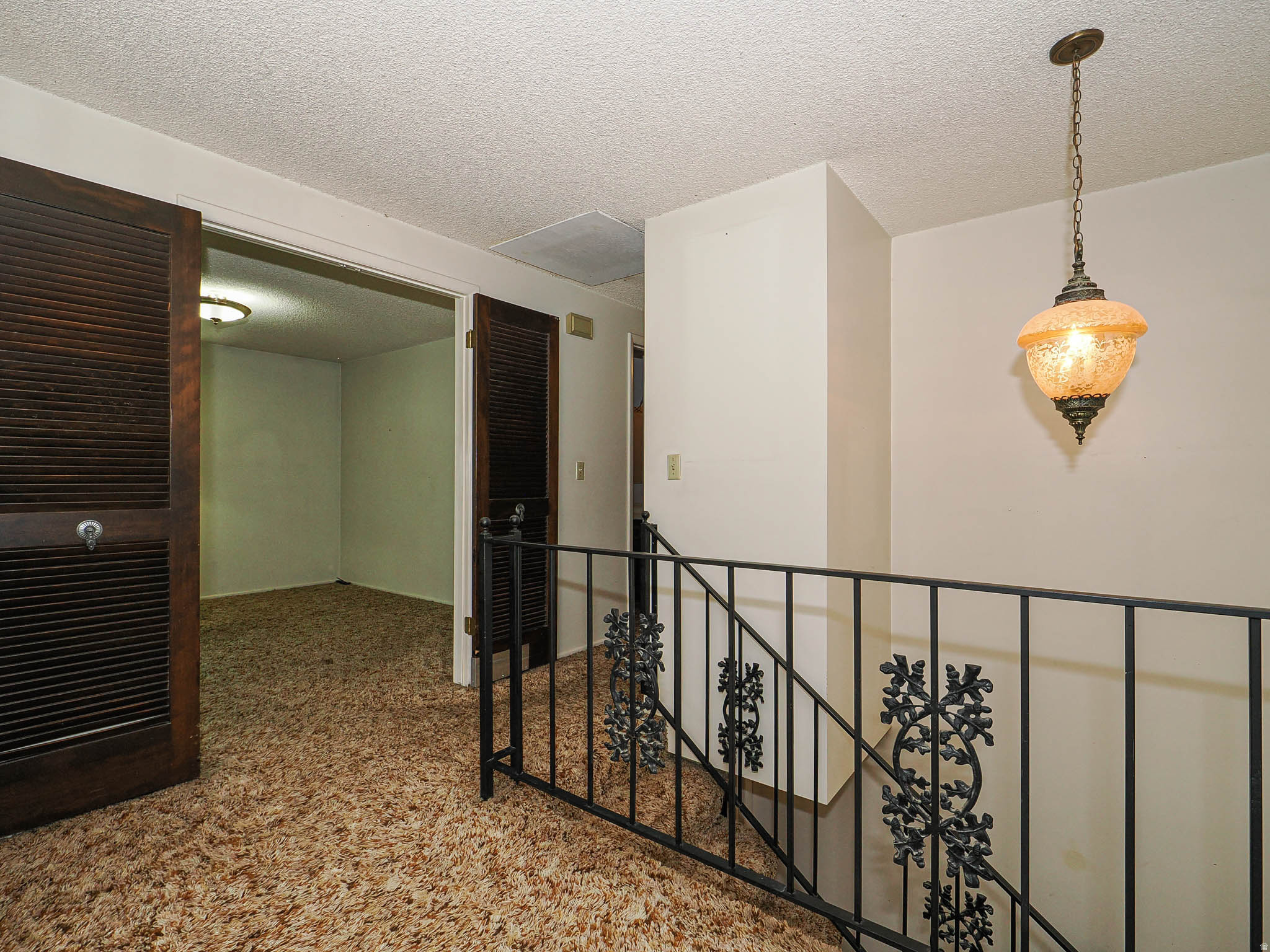 MEADOWS - Residential
