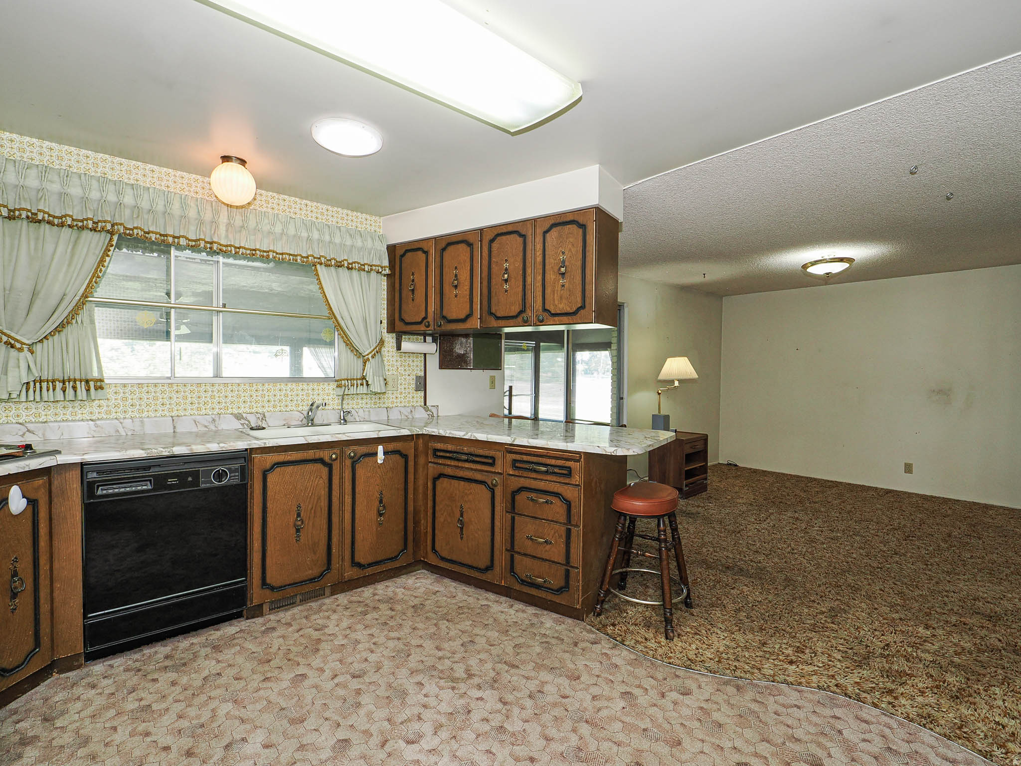 MEADOWS - Residential