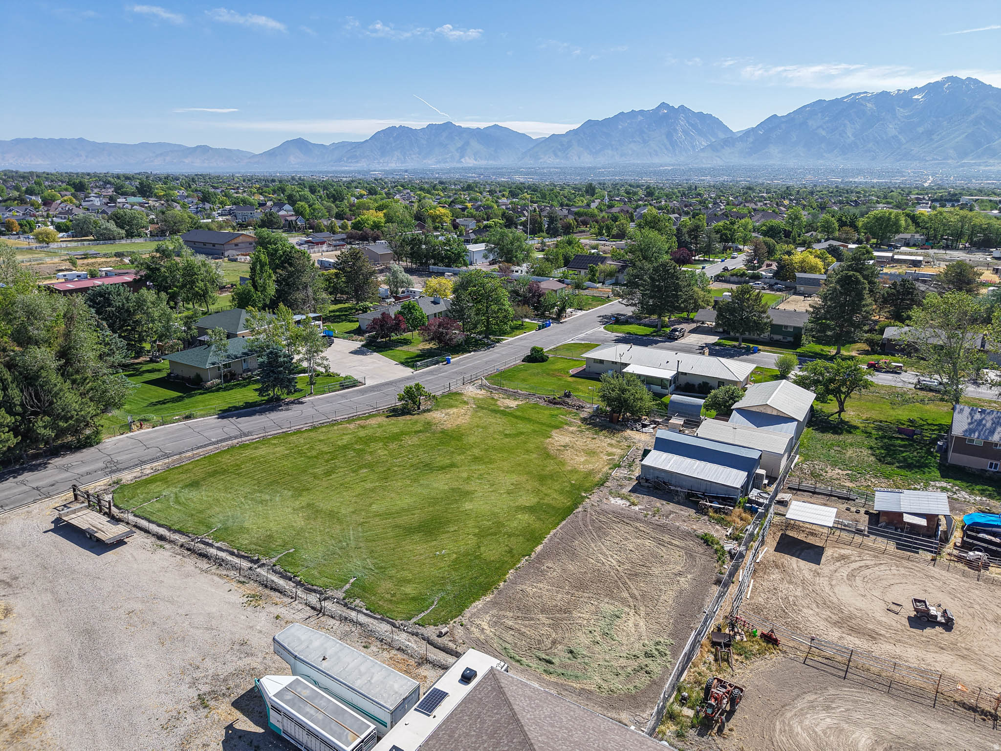 MEADOWS - Residential
