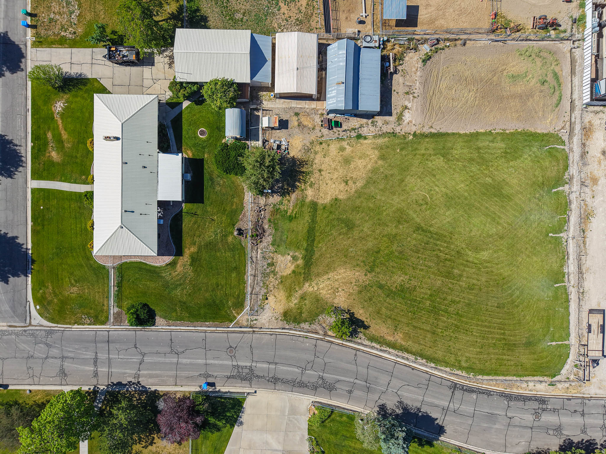 MEADOWS - Residential