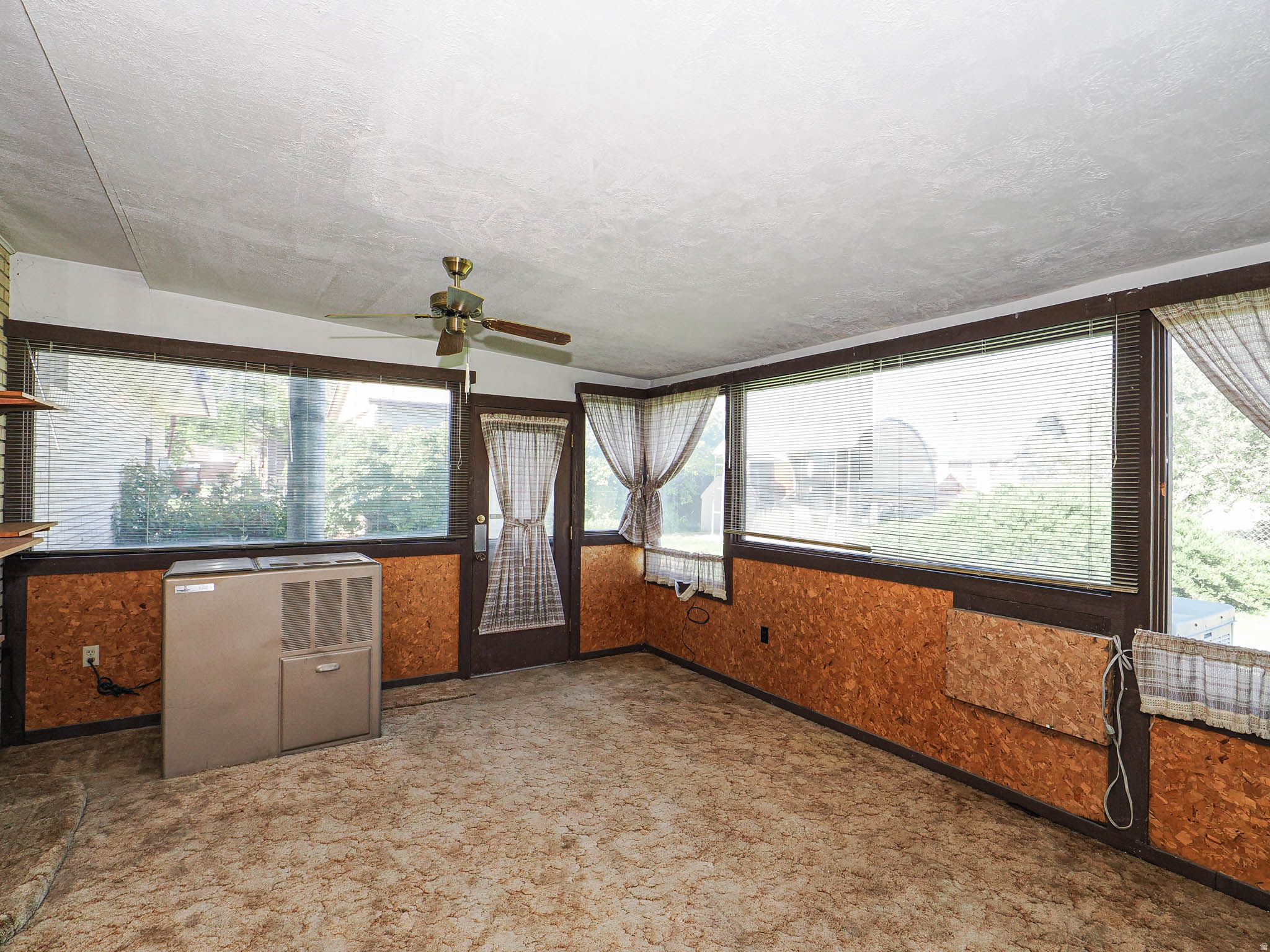 MEADOWS - Residential
