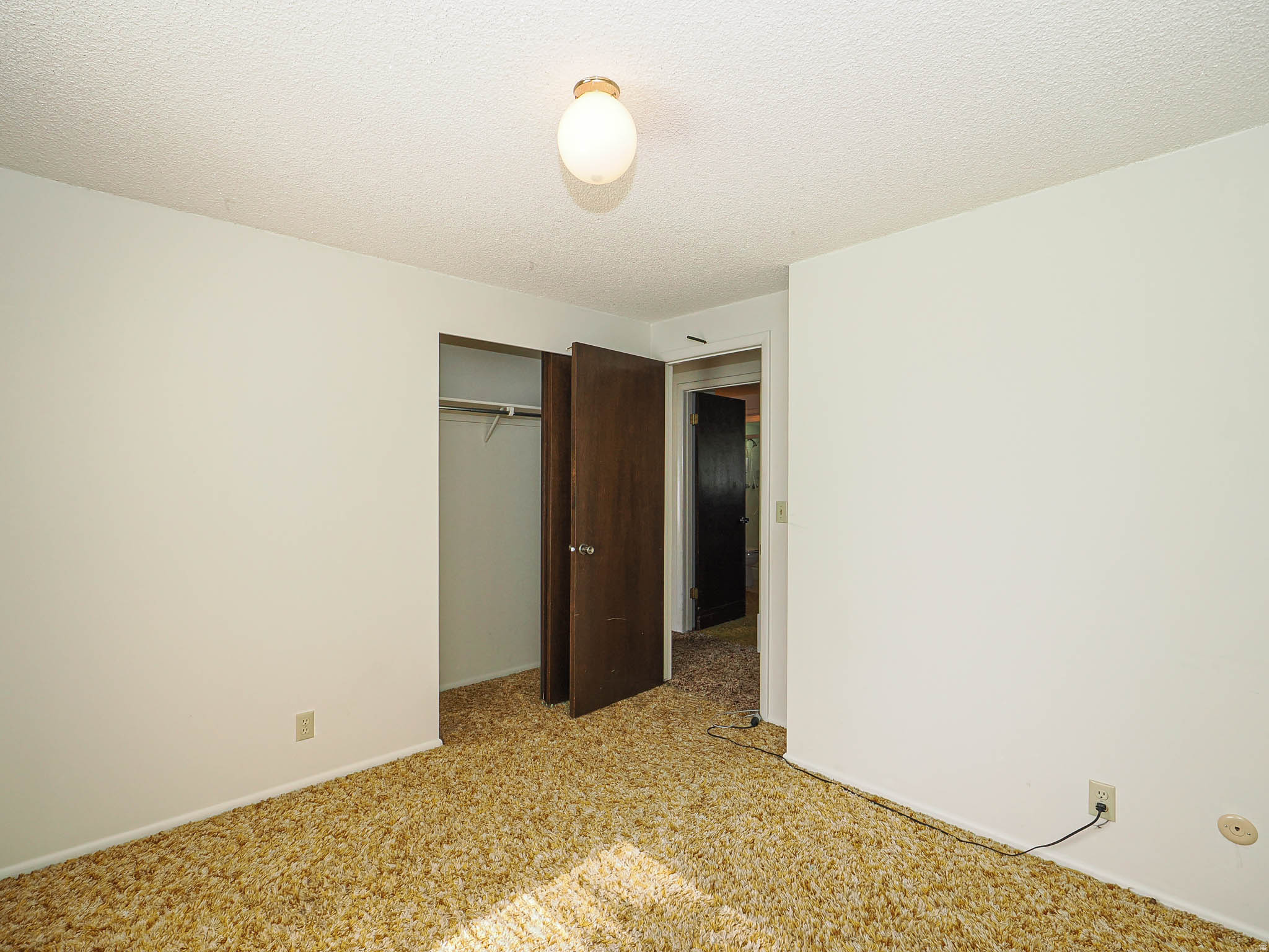 MEADOWS - Residential