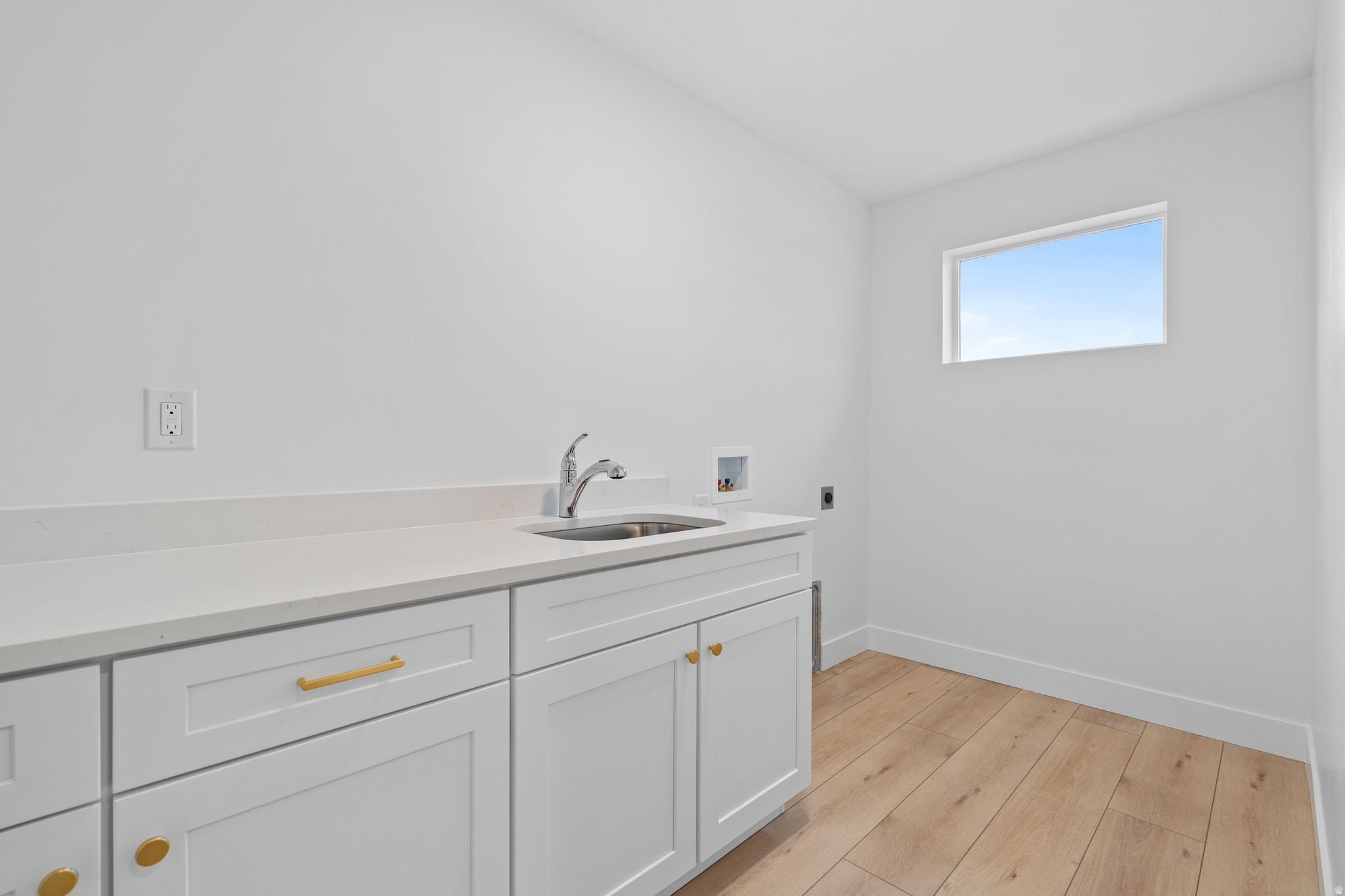 VISTAS AT SUMMIT RDG - Residential