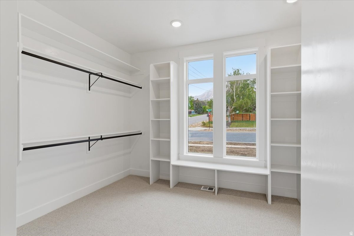 HALL ORCHARDS PHASE 1 - Residential