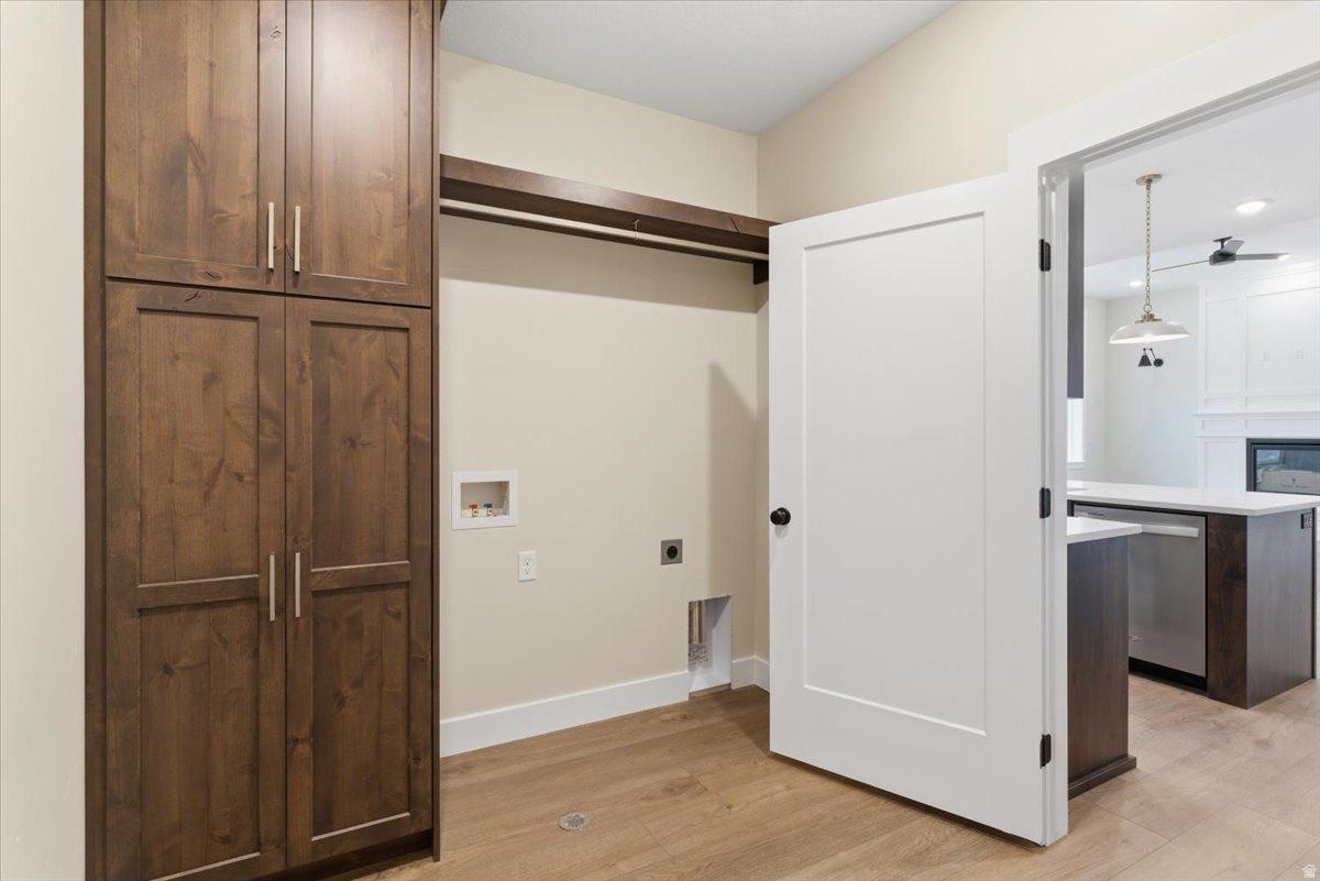 HALL ORCHARDS PHASE 1 - Residential
