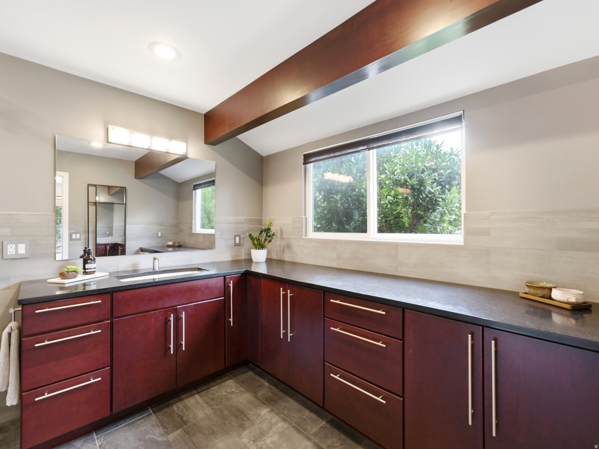 ALTA CANYON - Residential