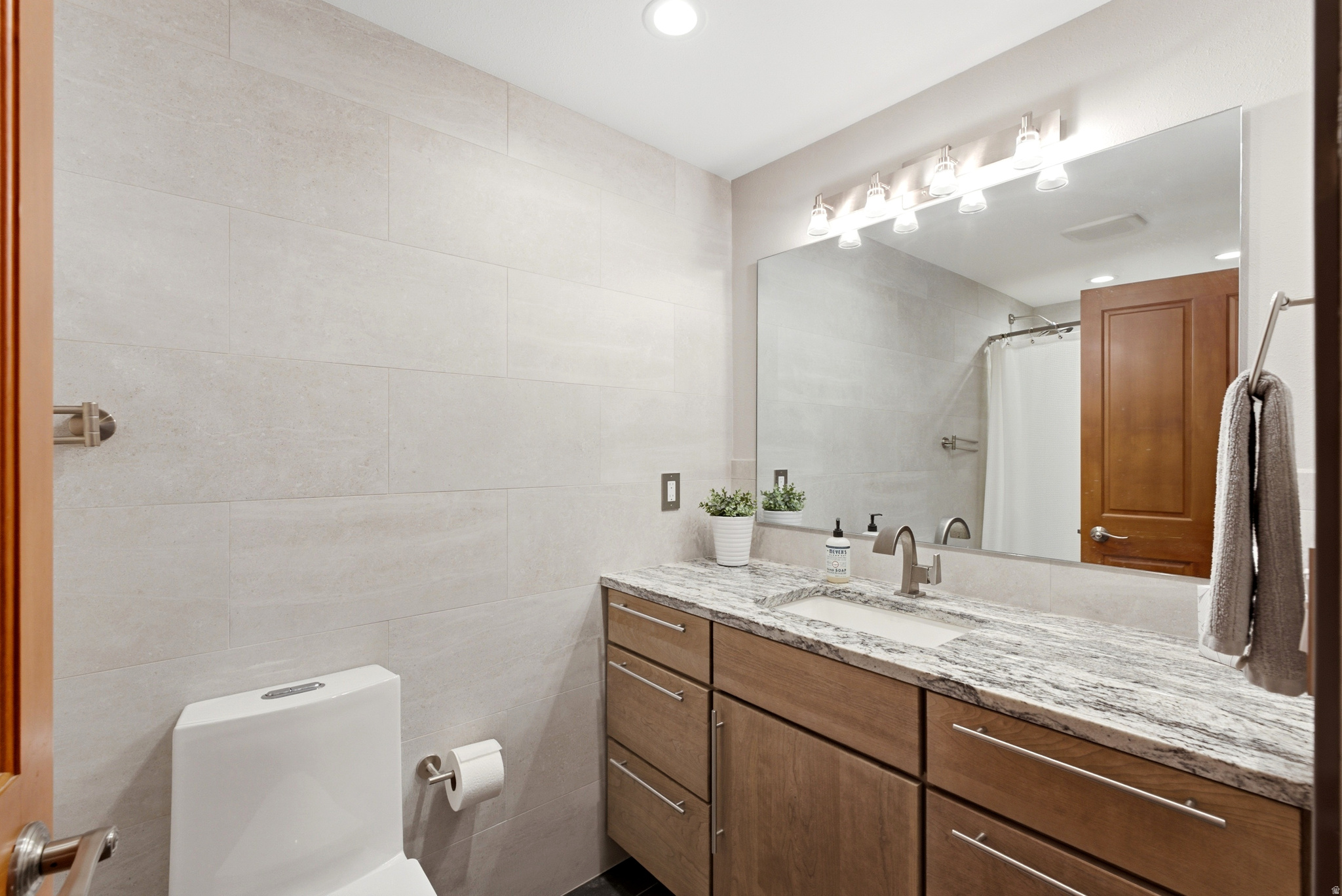 ALTA CANYON - Residential