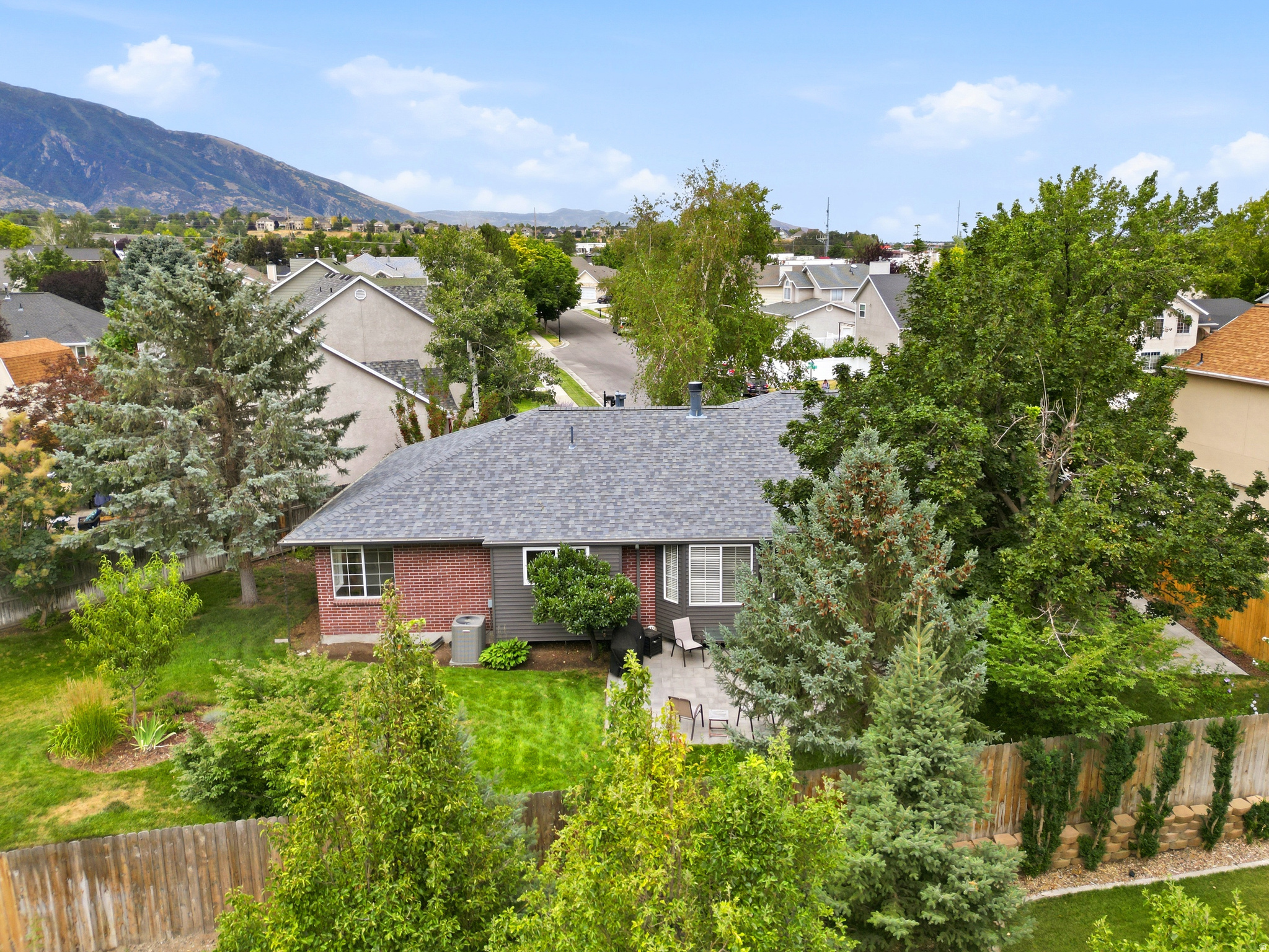 ALTA CANYON - Residential