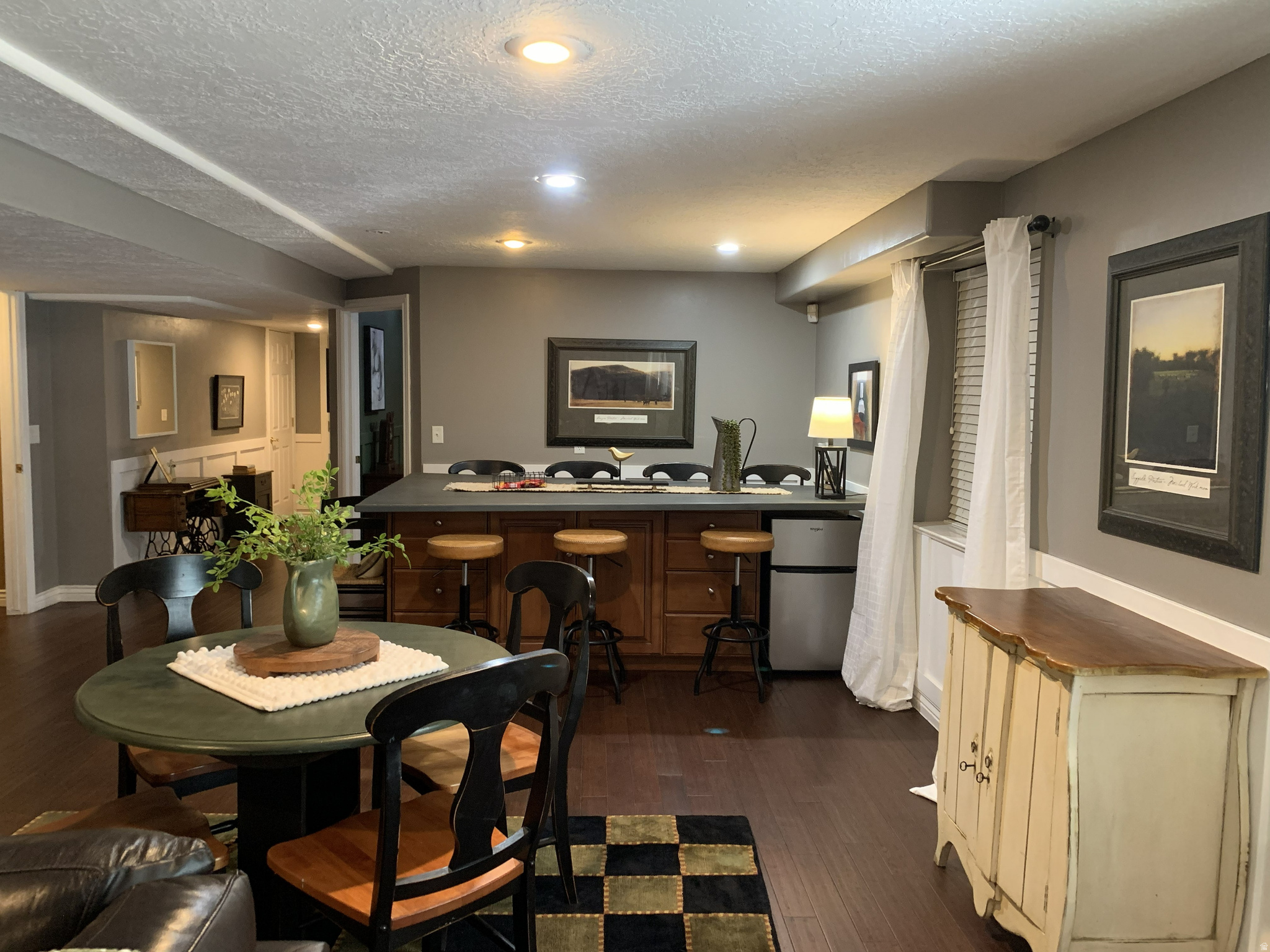 YOUNG PROPERTY - Residential