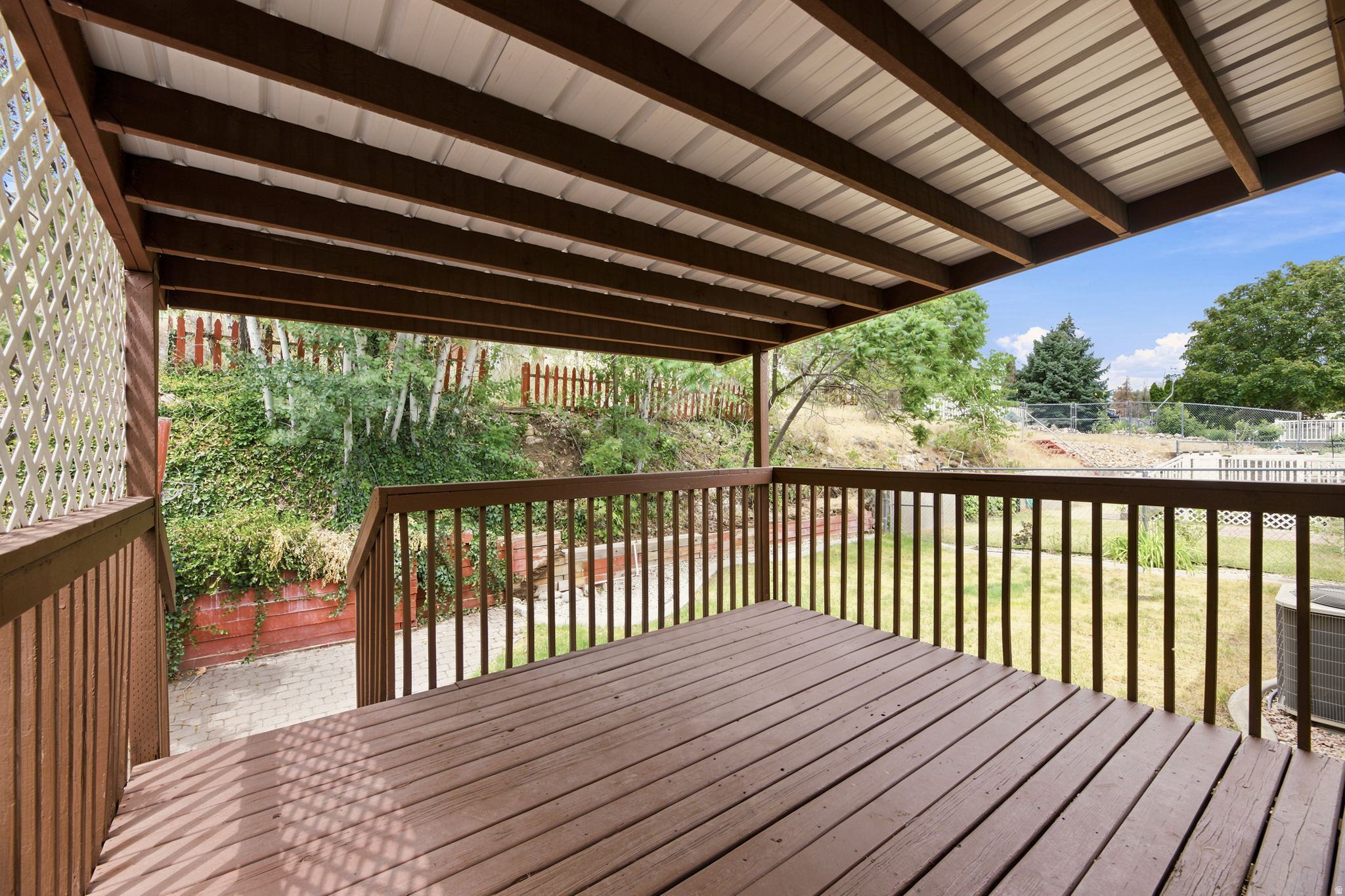 ROBIN VIEW - Residential