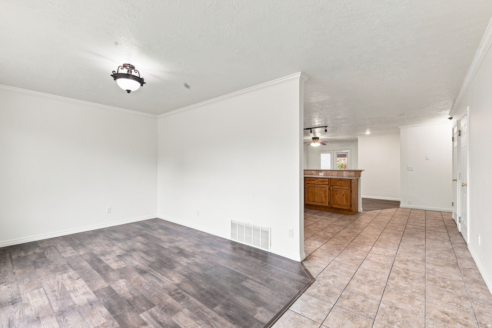 ROBIN VIEW - Residential