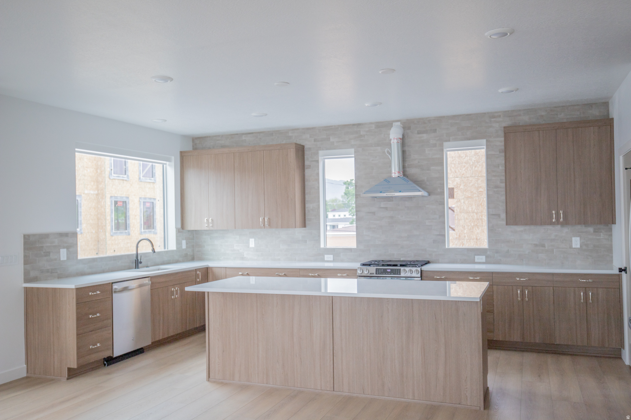 THE IVY - Residential
