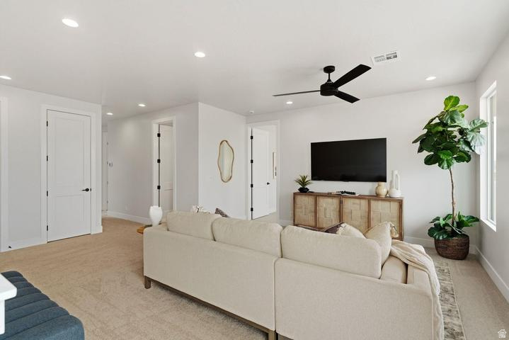 DESERT RIDGE ESTATES - Residential