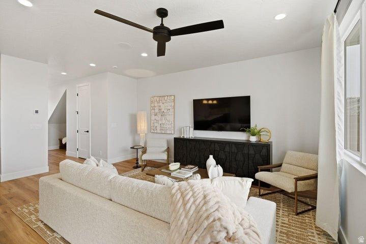 DESERT RIDGE ESTATES - Residential