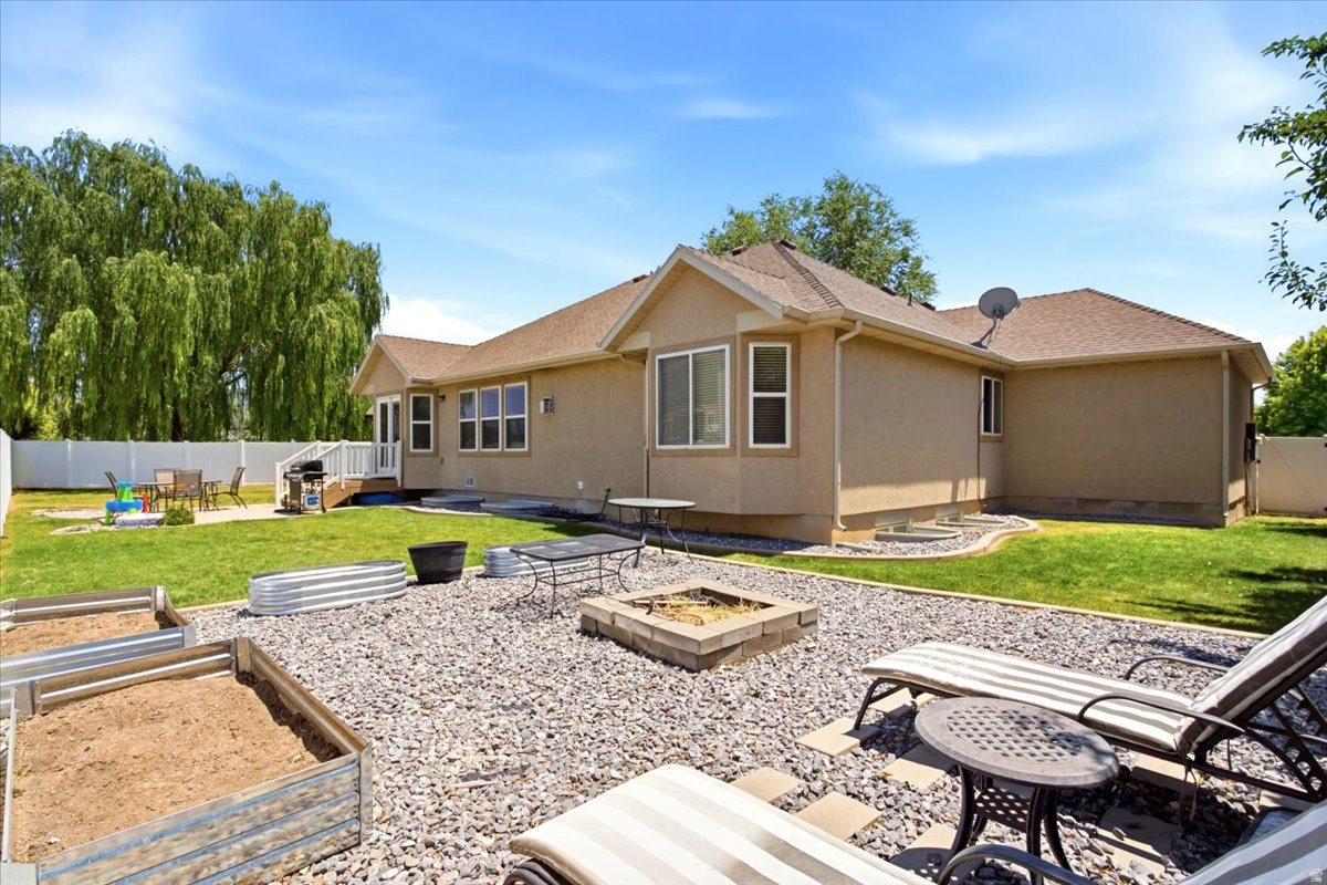 CHELEMES FARMS - Residential