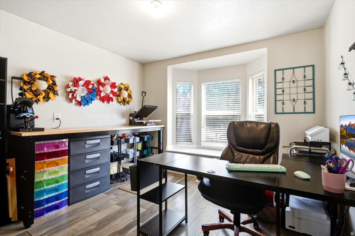 CHELEMES FARMS - Residential
