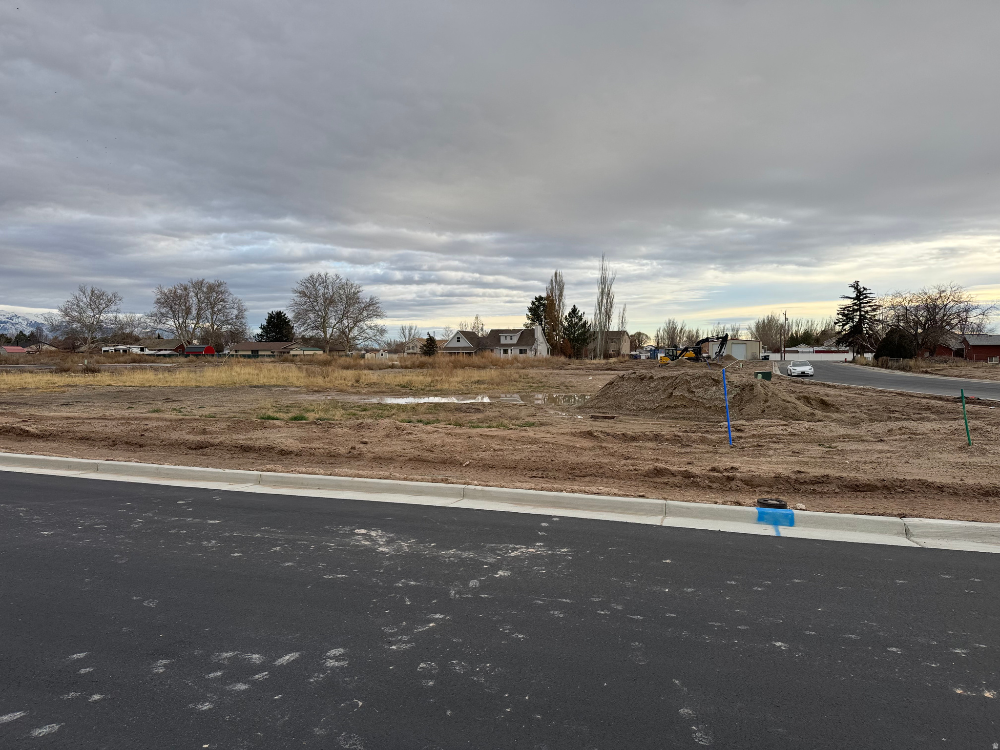 WEST VIEW - Land