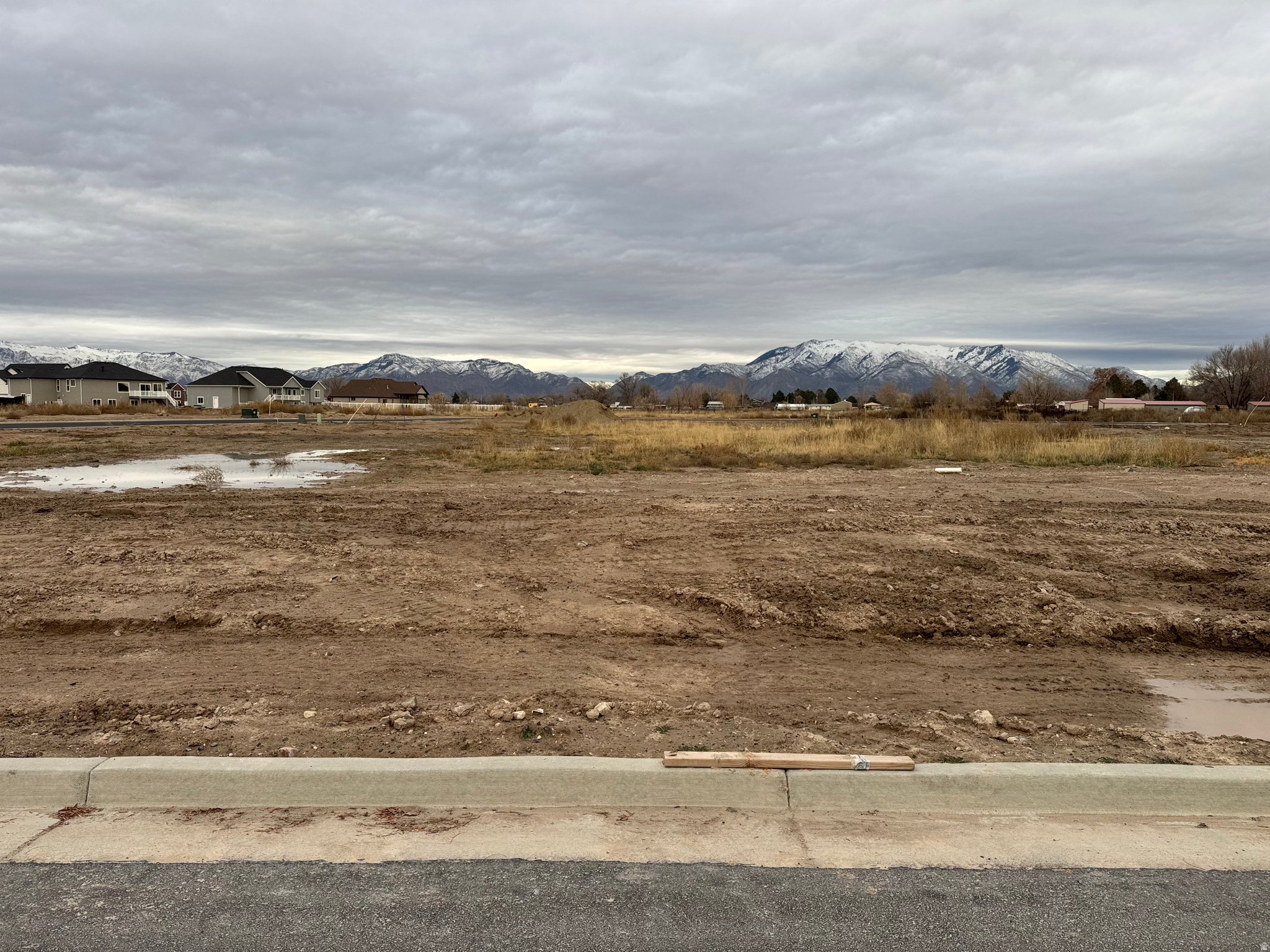 WEST VIEW - Land