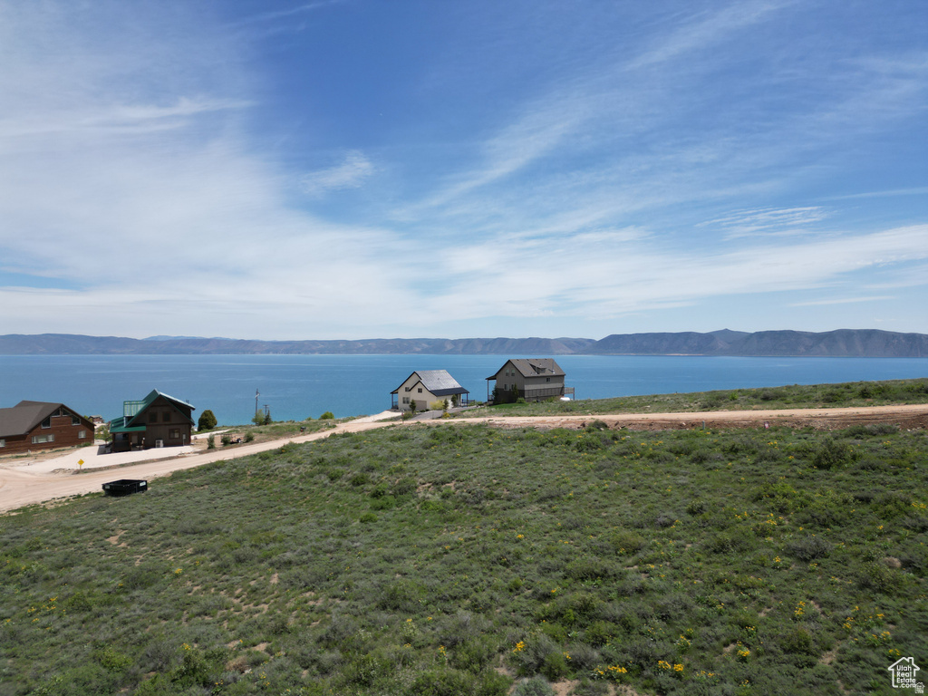 SW CR RV - Land